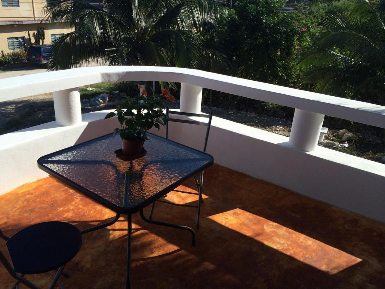 Queen Room with Balcony photo 3