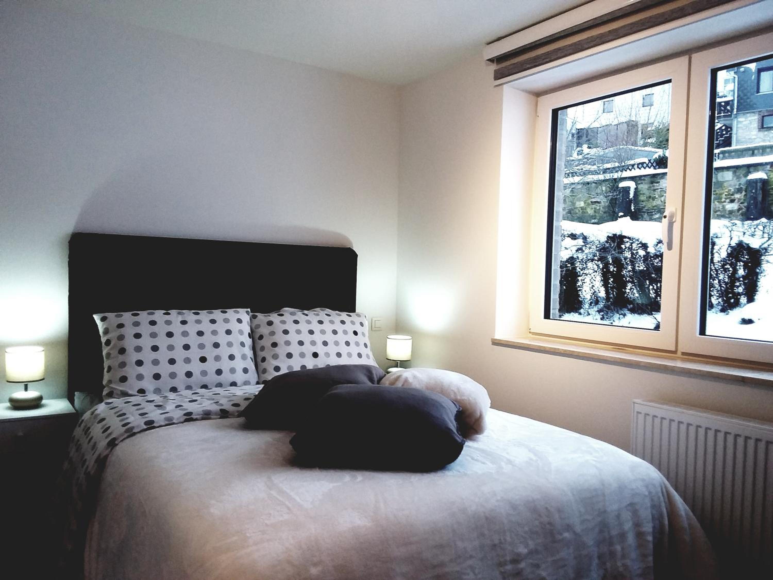 Standard Double Room with Shared Bathroom photo 2