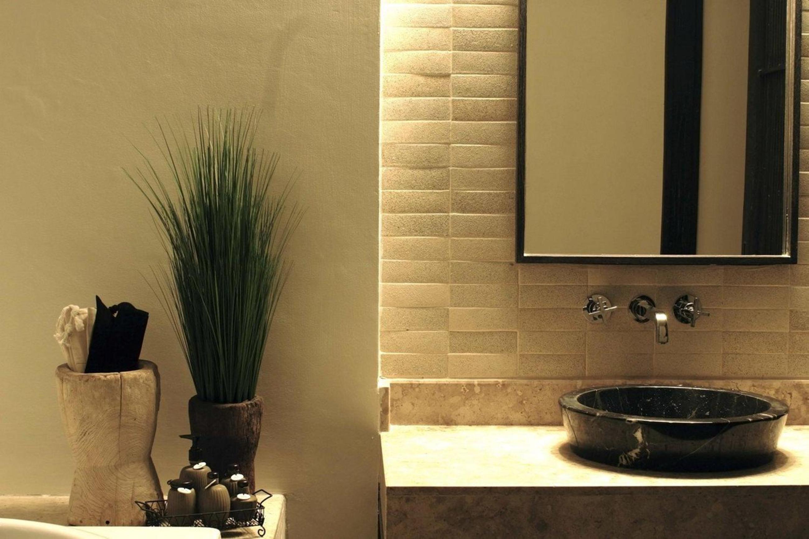 The Elephant Suite - Photo 5