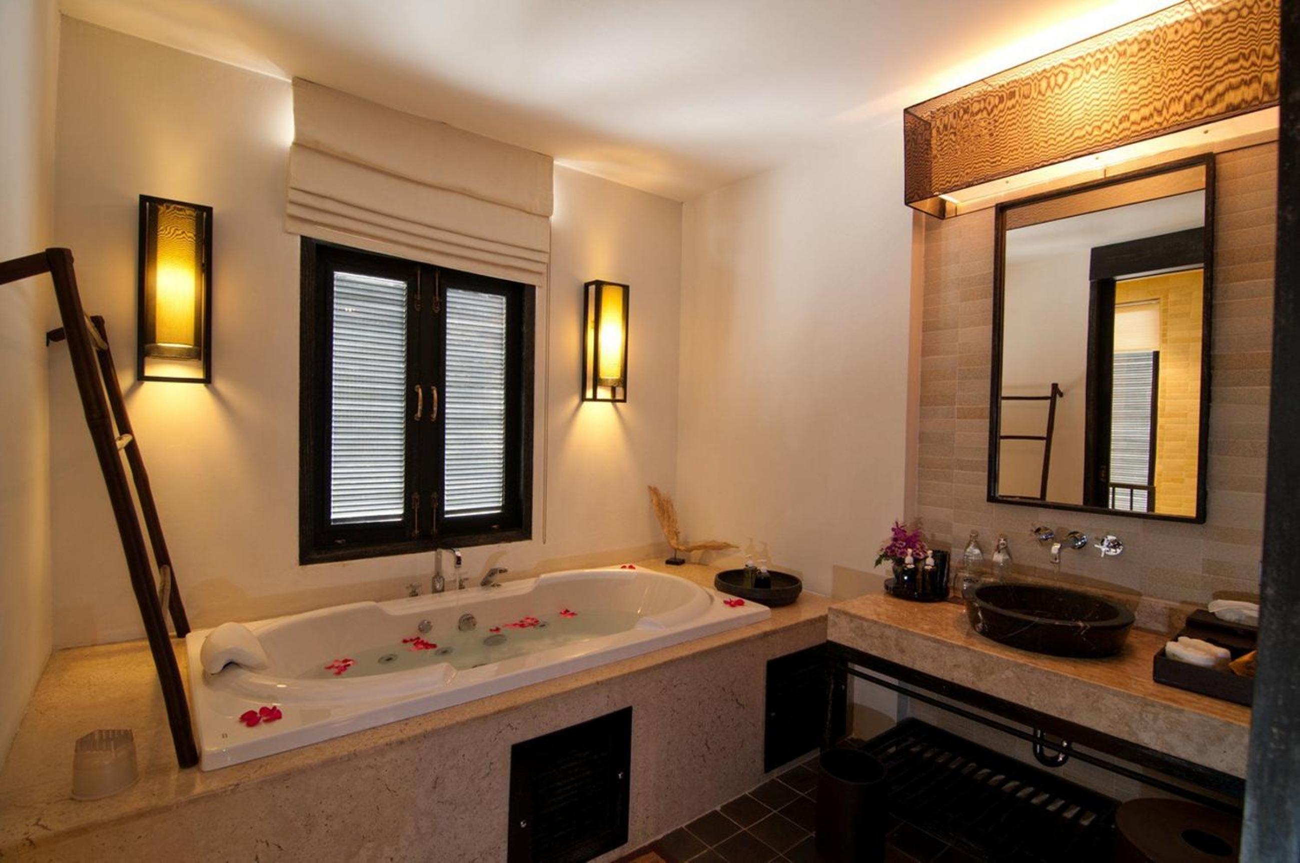 The Elephant Suite - Photo 10