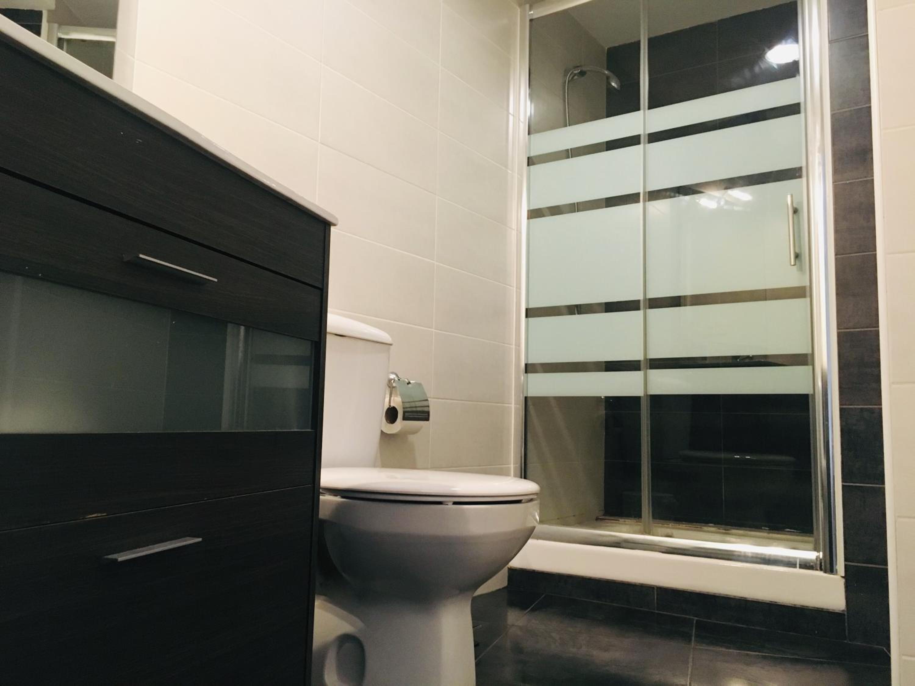 Studio Apartment - Photo 10