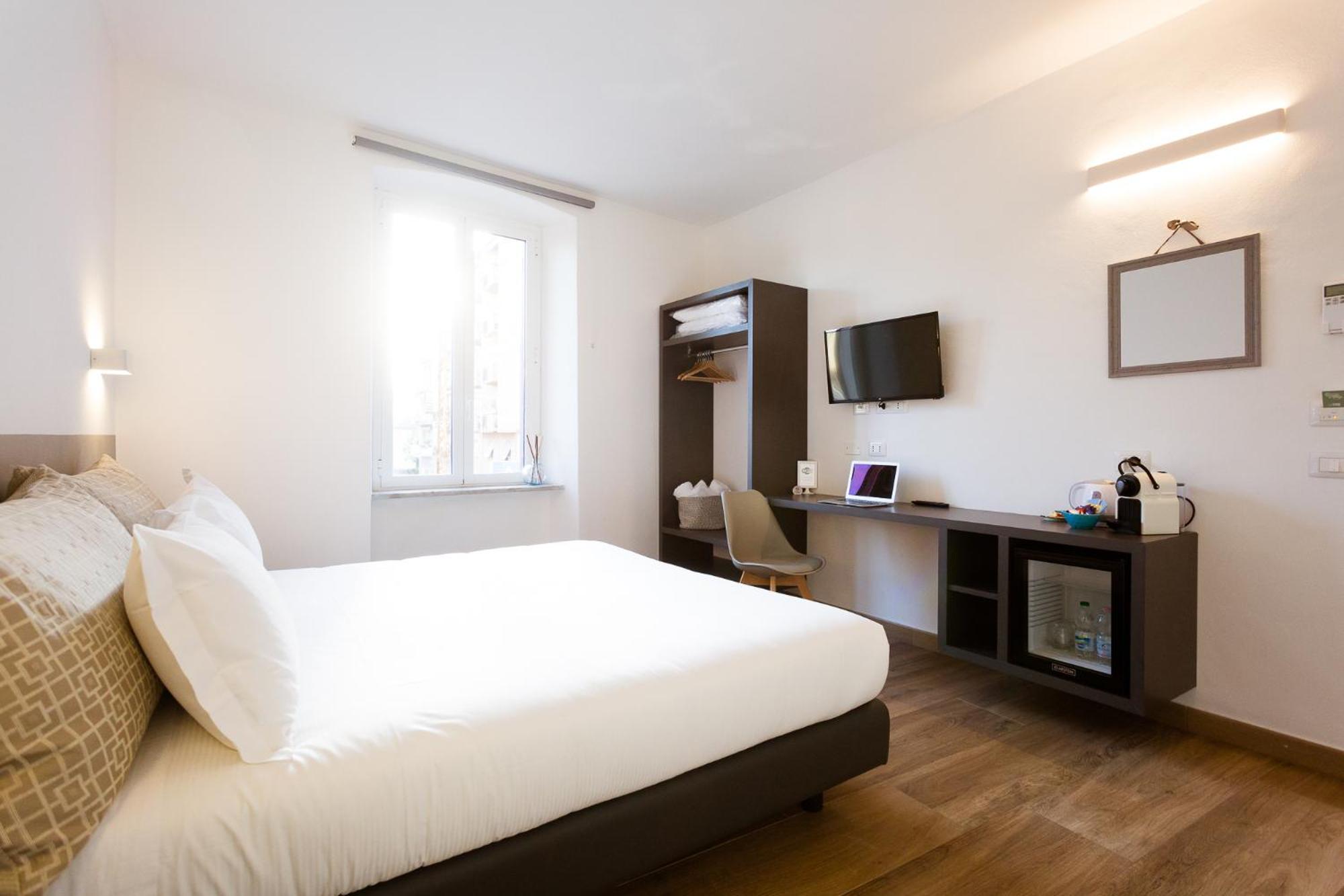 Superior Double or Twin Room - Photo 39