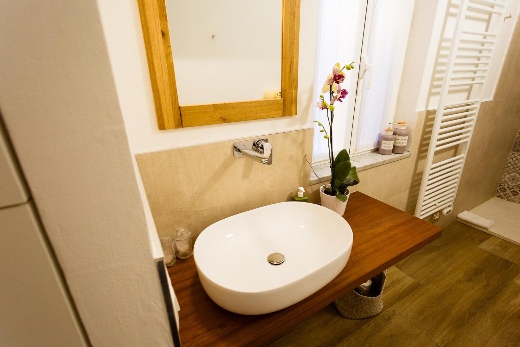 Superior Double or Twin Room - Photo 50