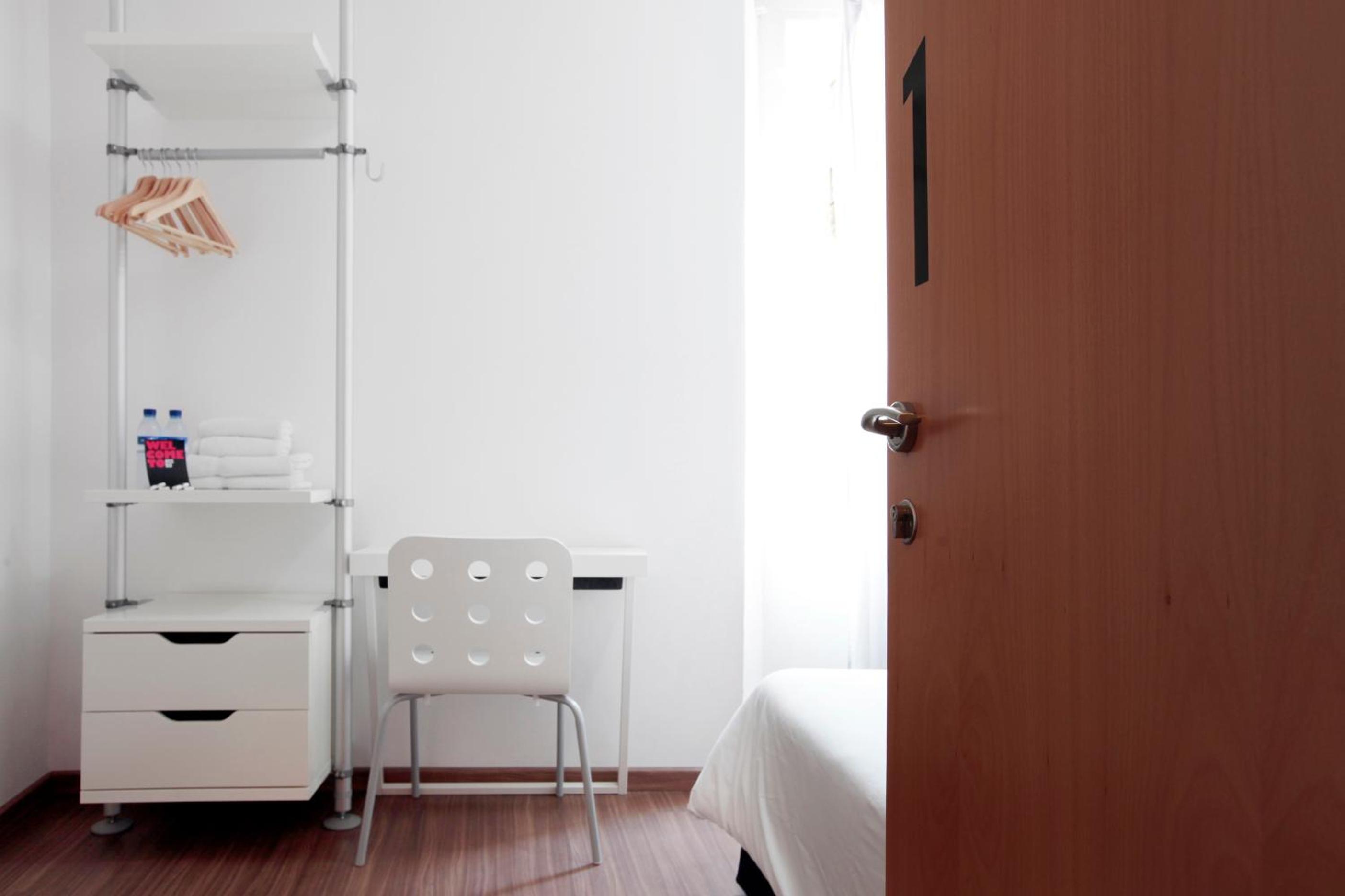 Habitación doble con baño compartido