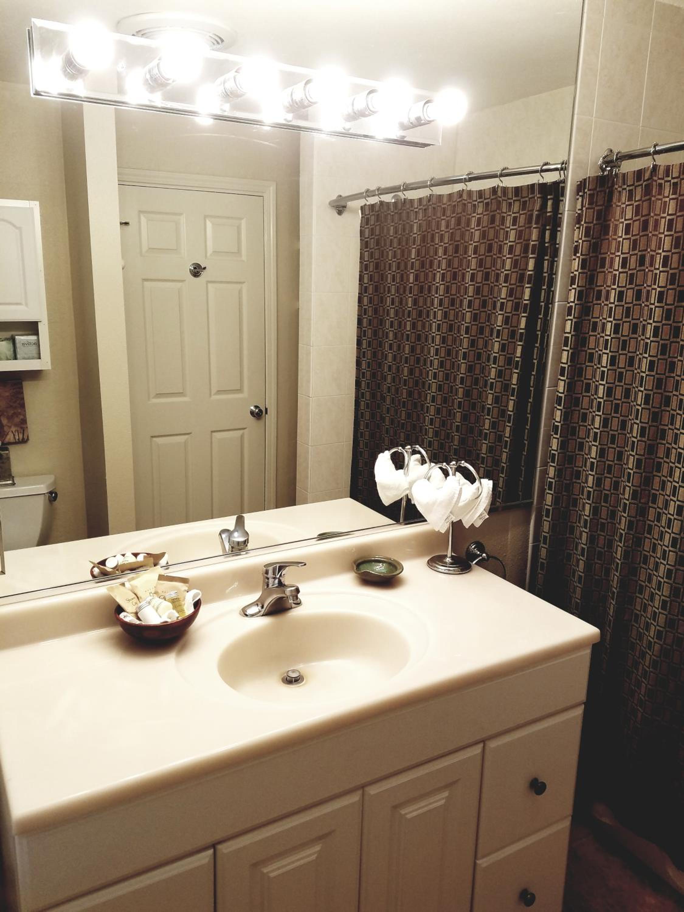 Executive Suite photo 2