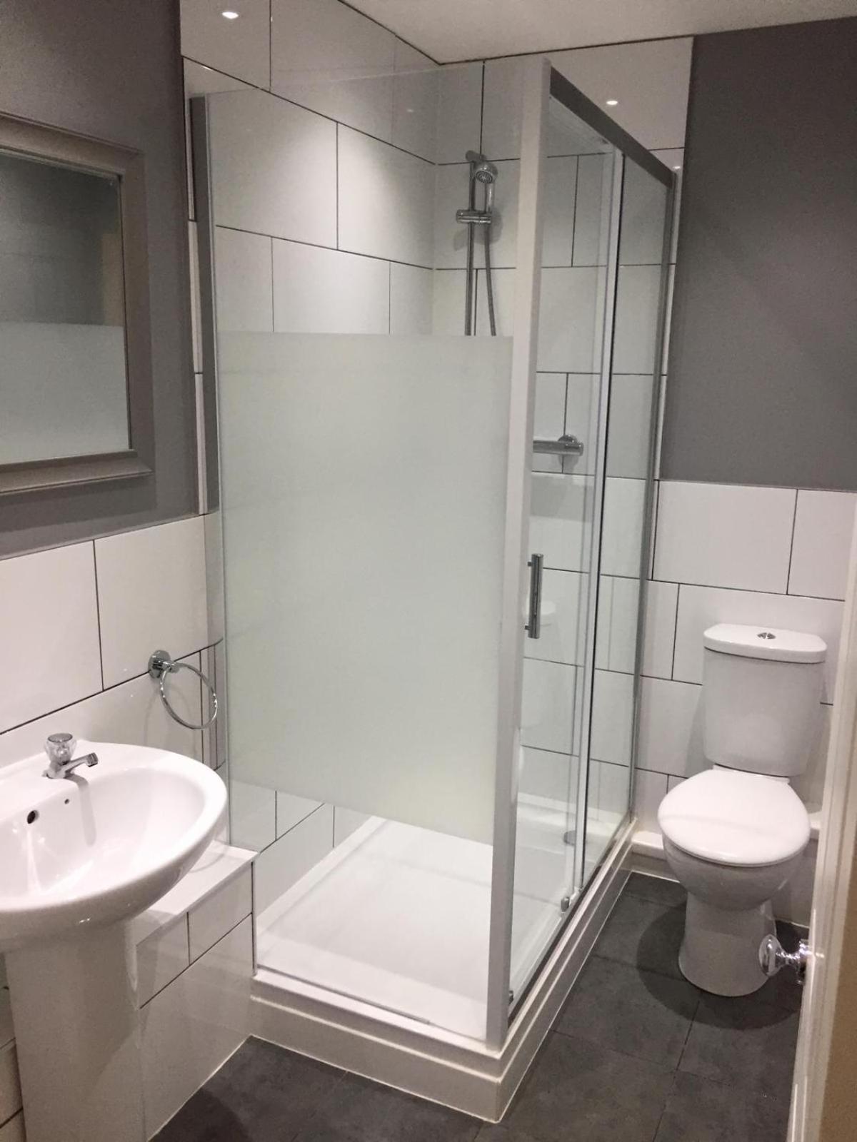 Economy Quadruple Room with Shared Bathroom