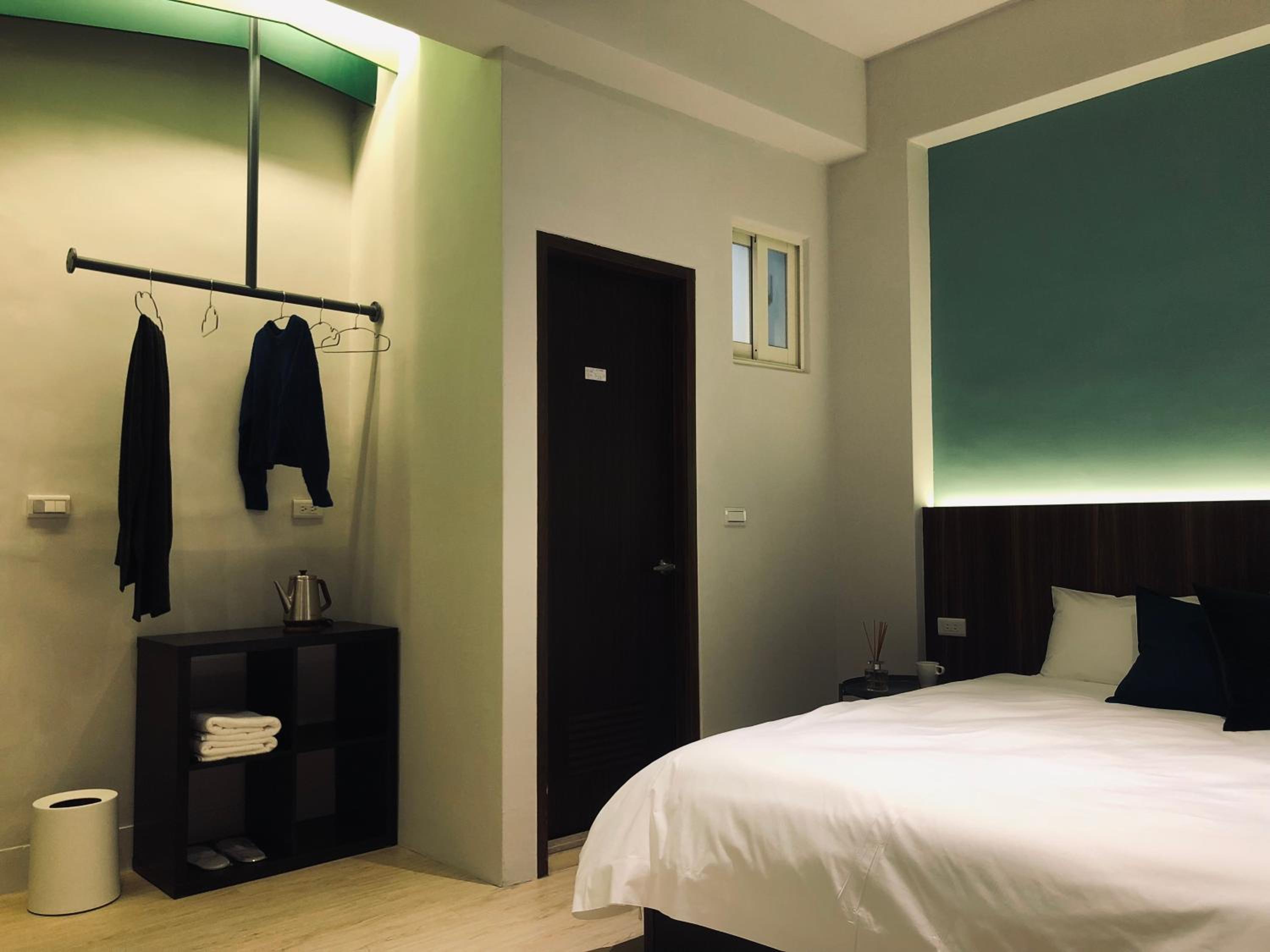 Superior Double Room with Balcony - Photo 6