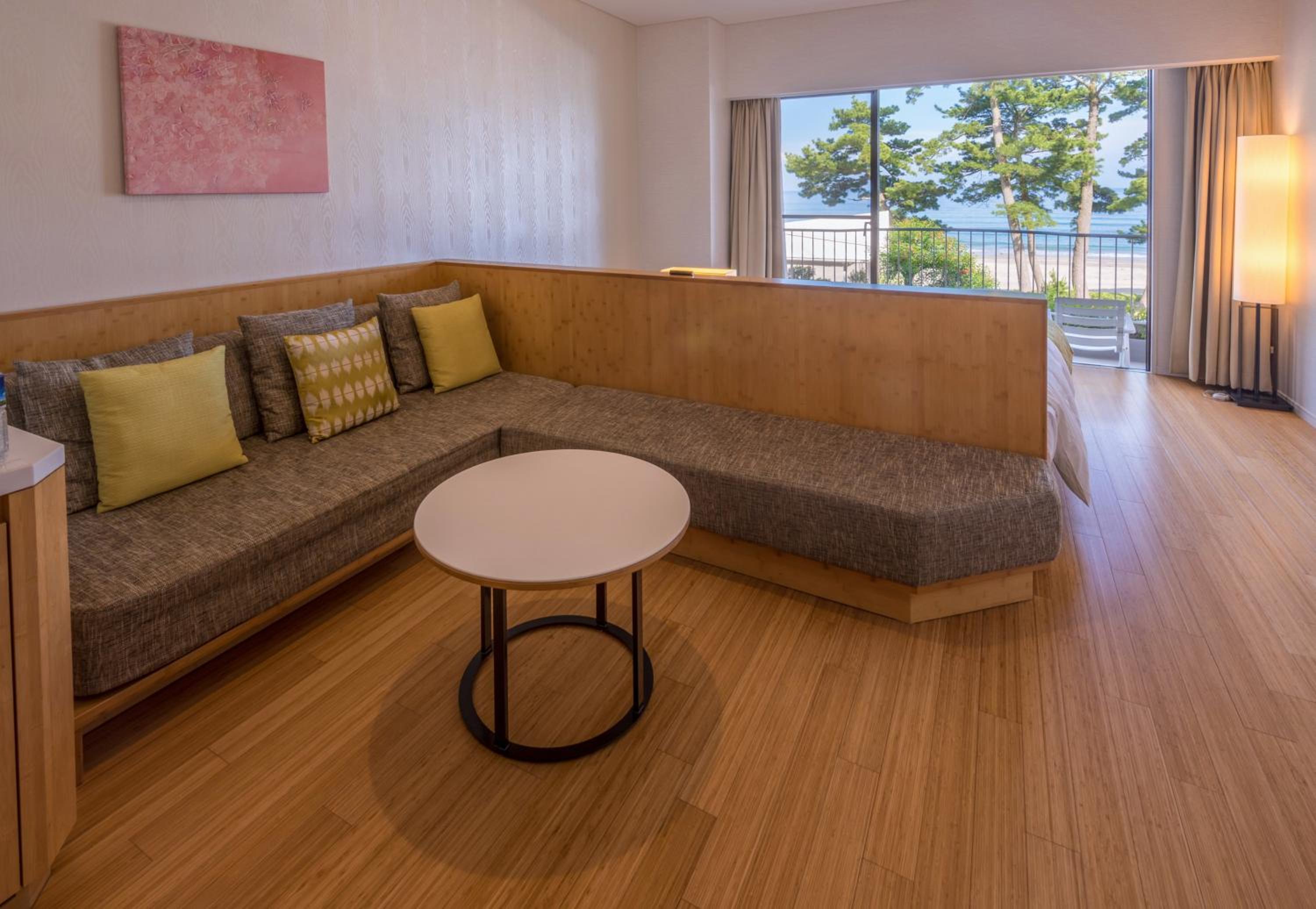 Maisonette Room - Lower Floor