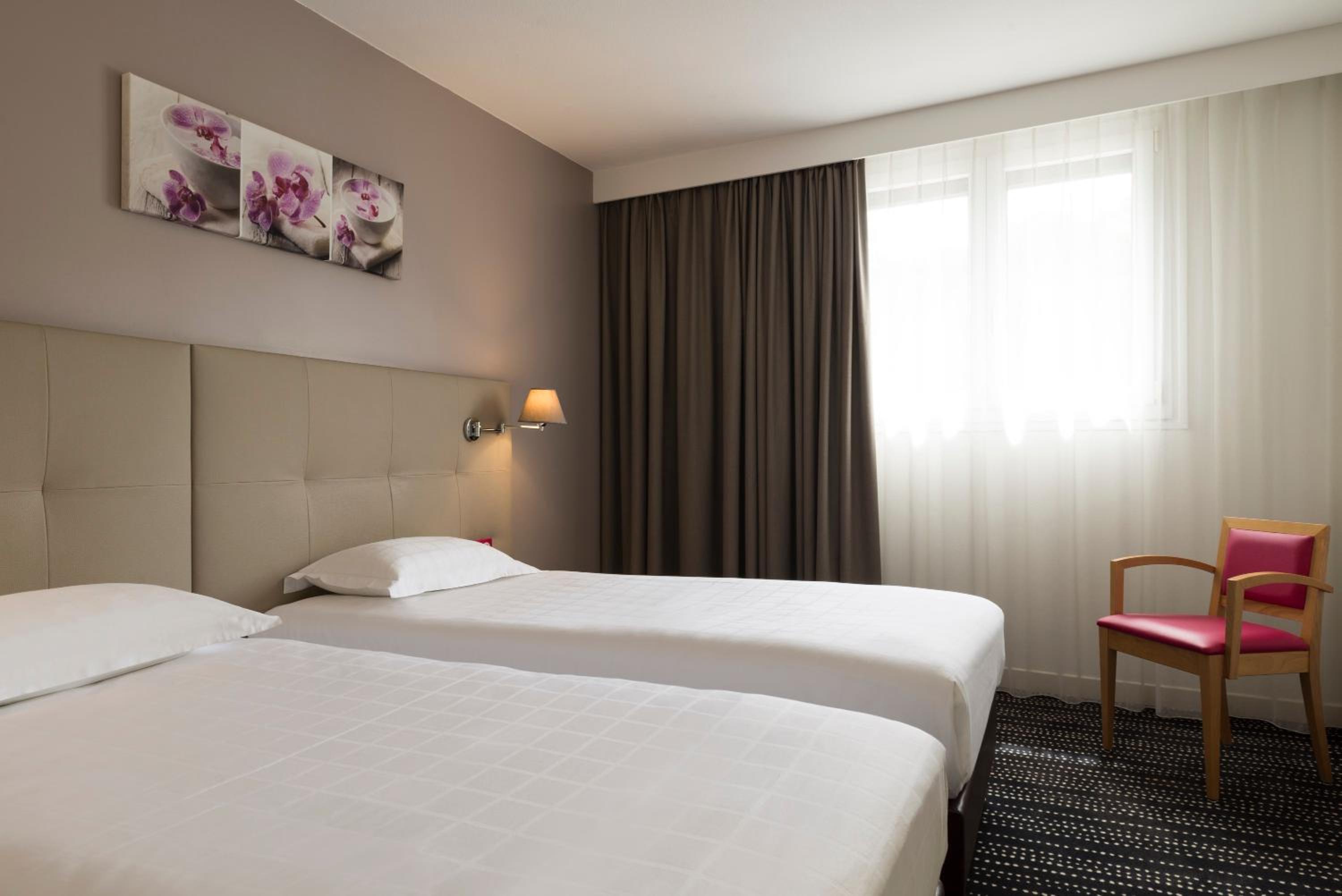 Standard Twin Room photo 1