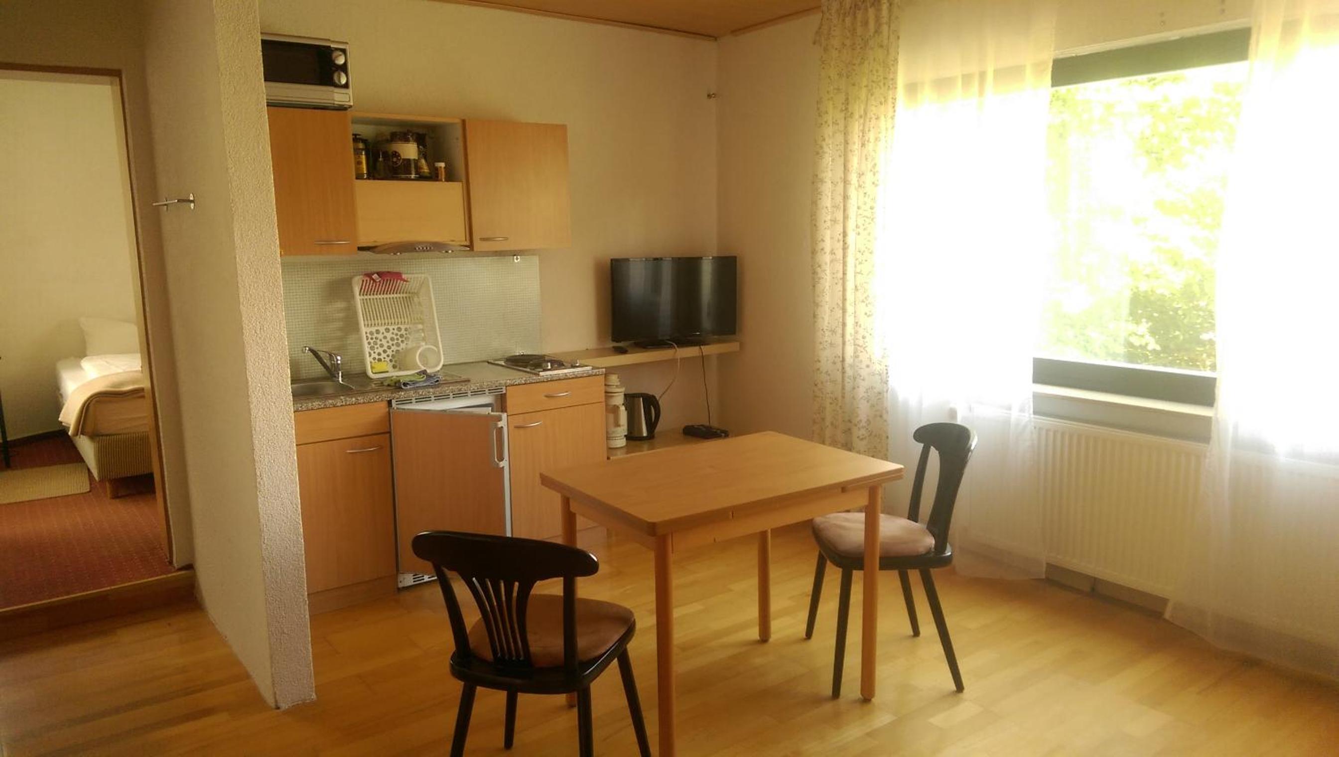 Apartment with Balcony photo 3