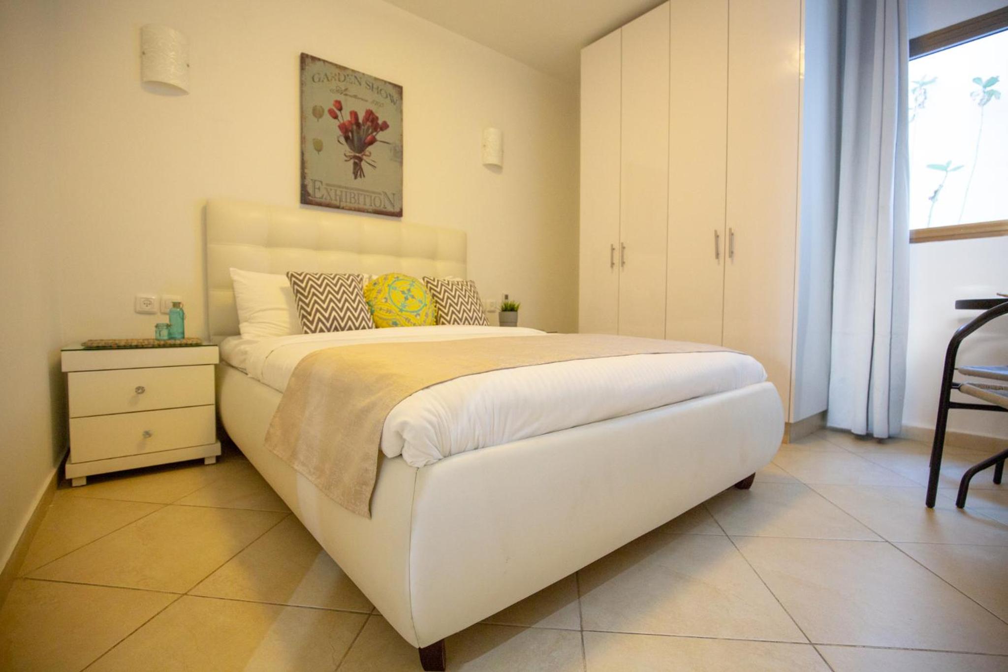 Apartment - Photo 9