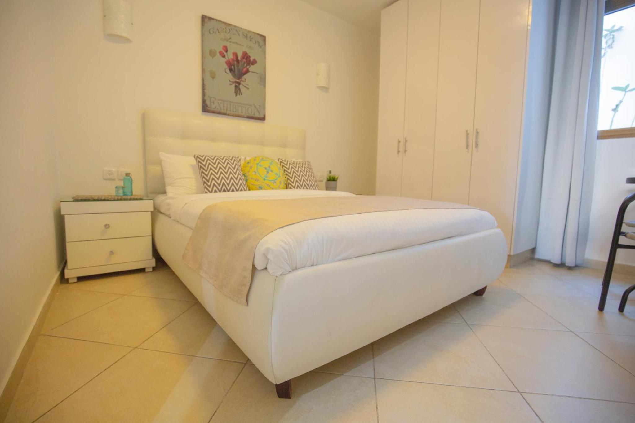 Apartment - Photo 11