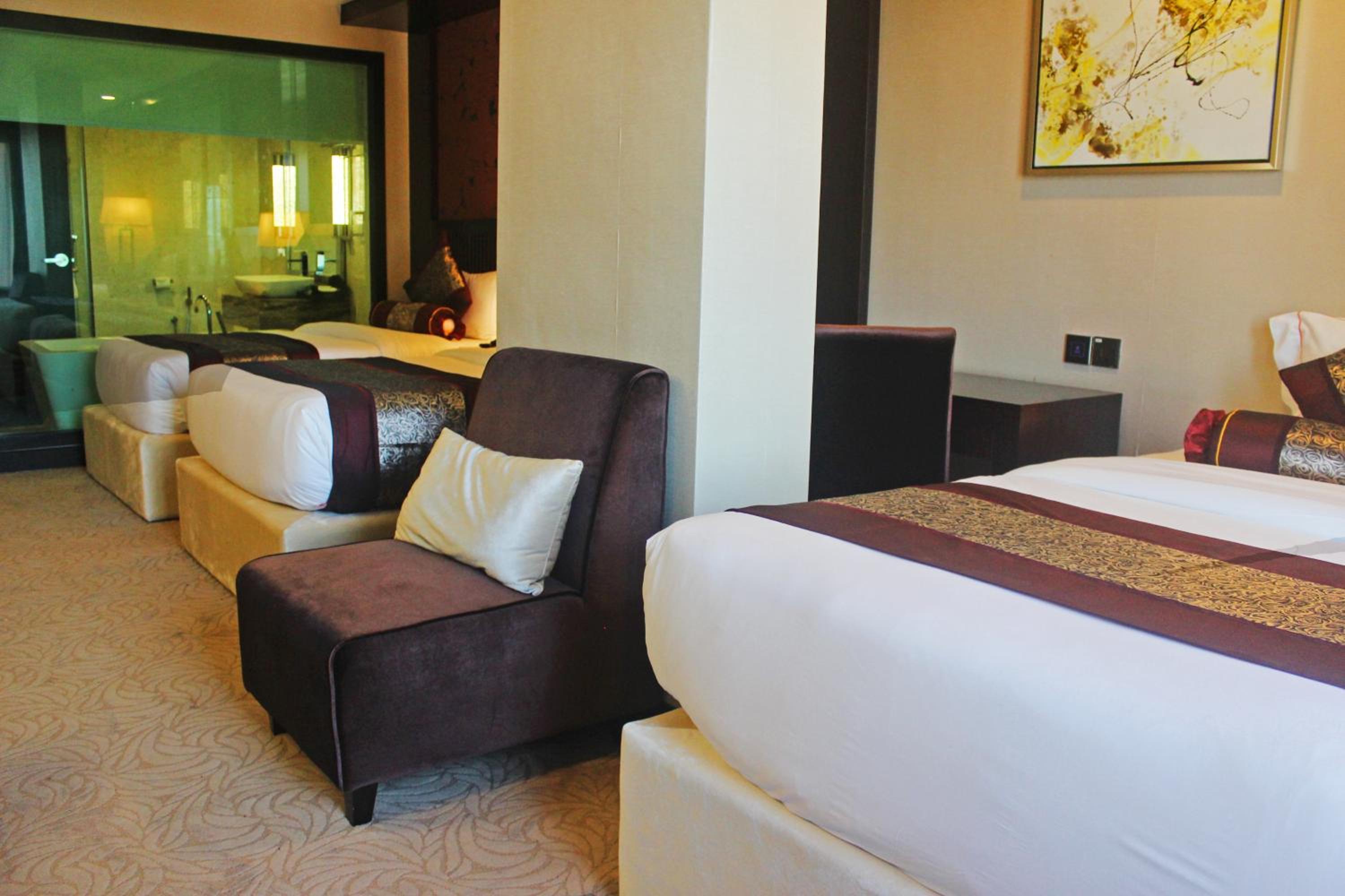 Executive Triple Room