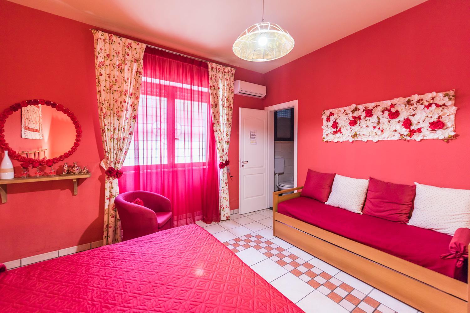 Triple Room With Private Bathroom photo 3