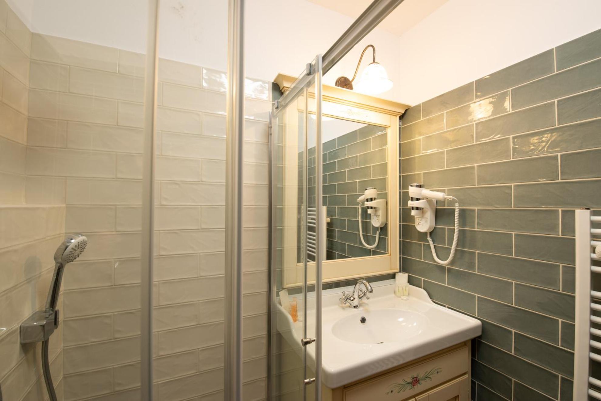 Economy Double Room without Window