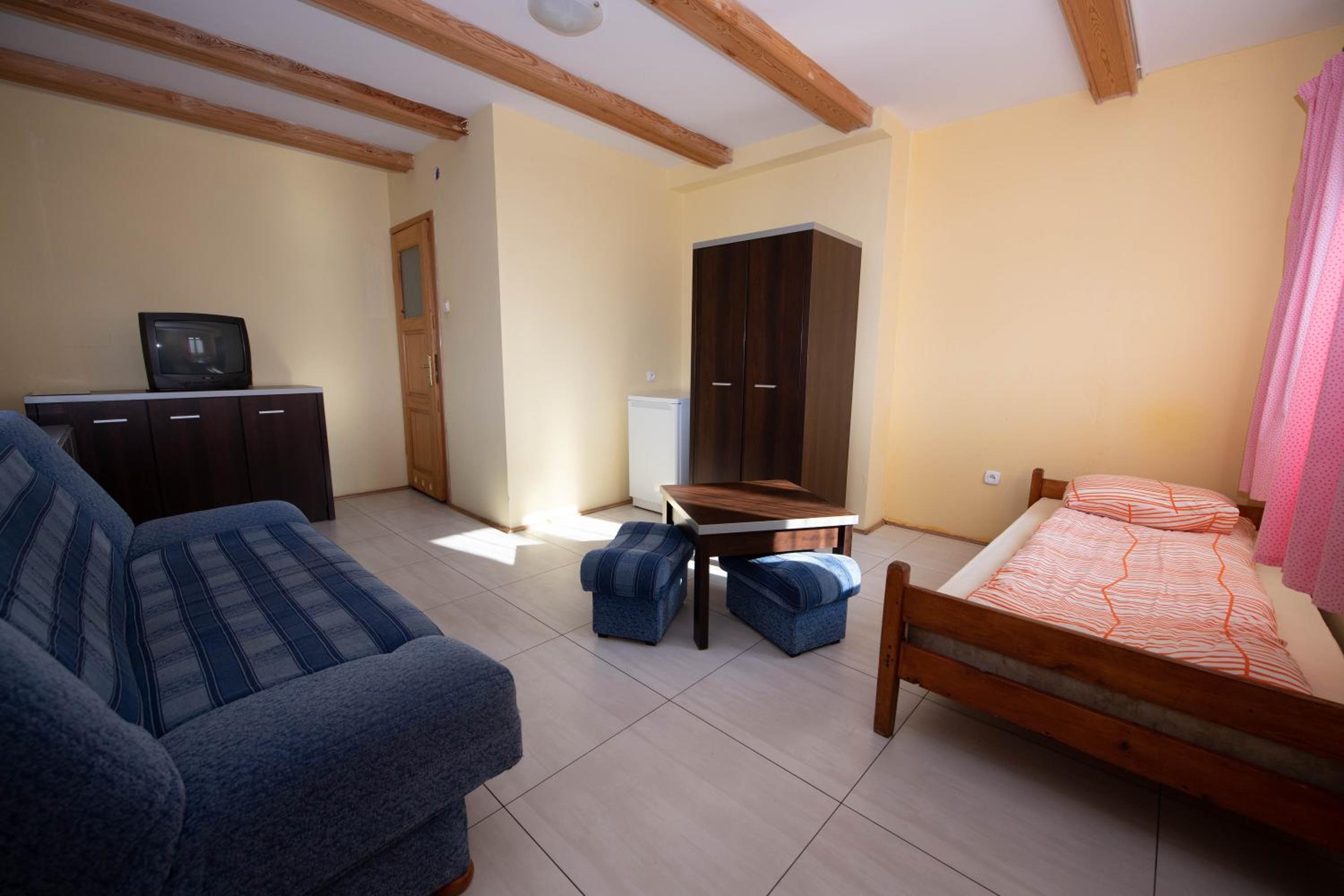 Standard Twin Room photo 2