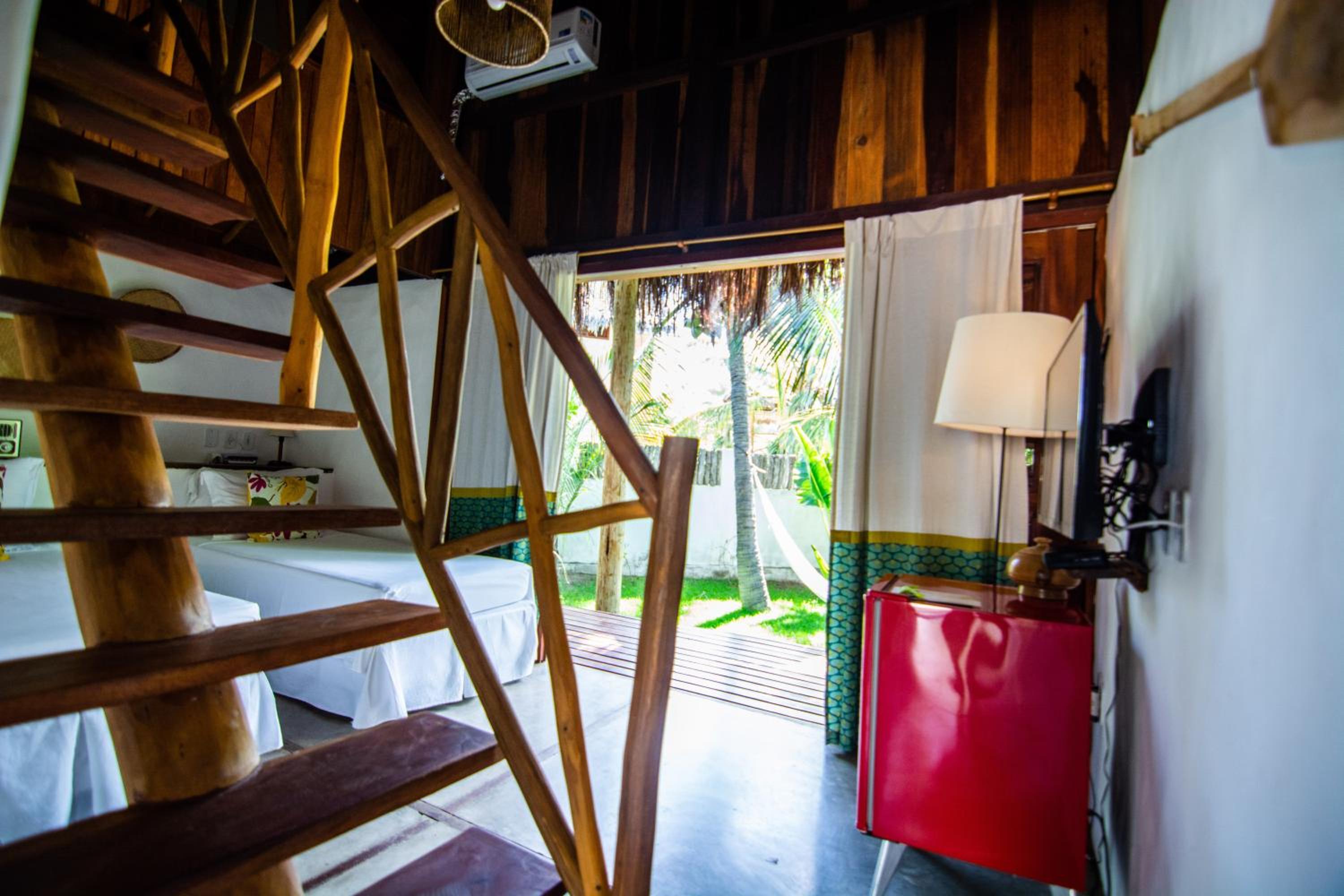 Deluxe Bungalow with Garden View photo 2