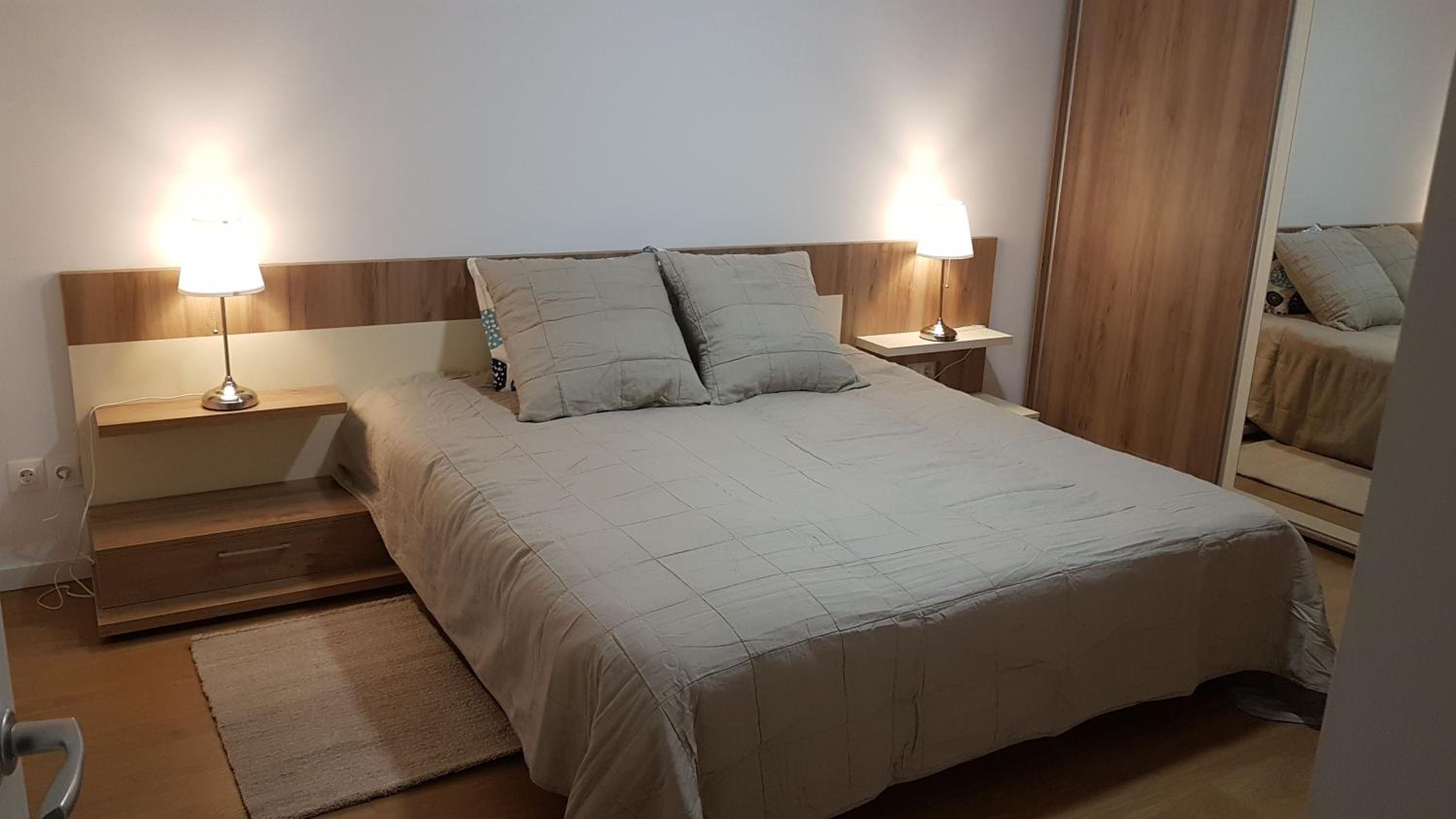 Two-Bedroom Apartment - Photo 5