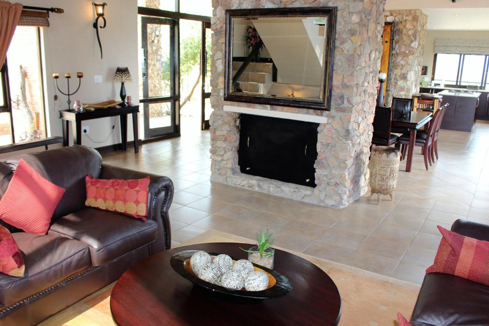 Villa - Photo 5