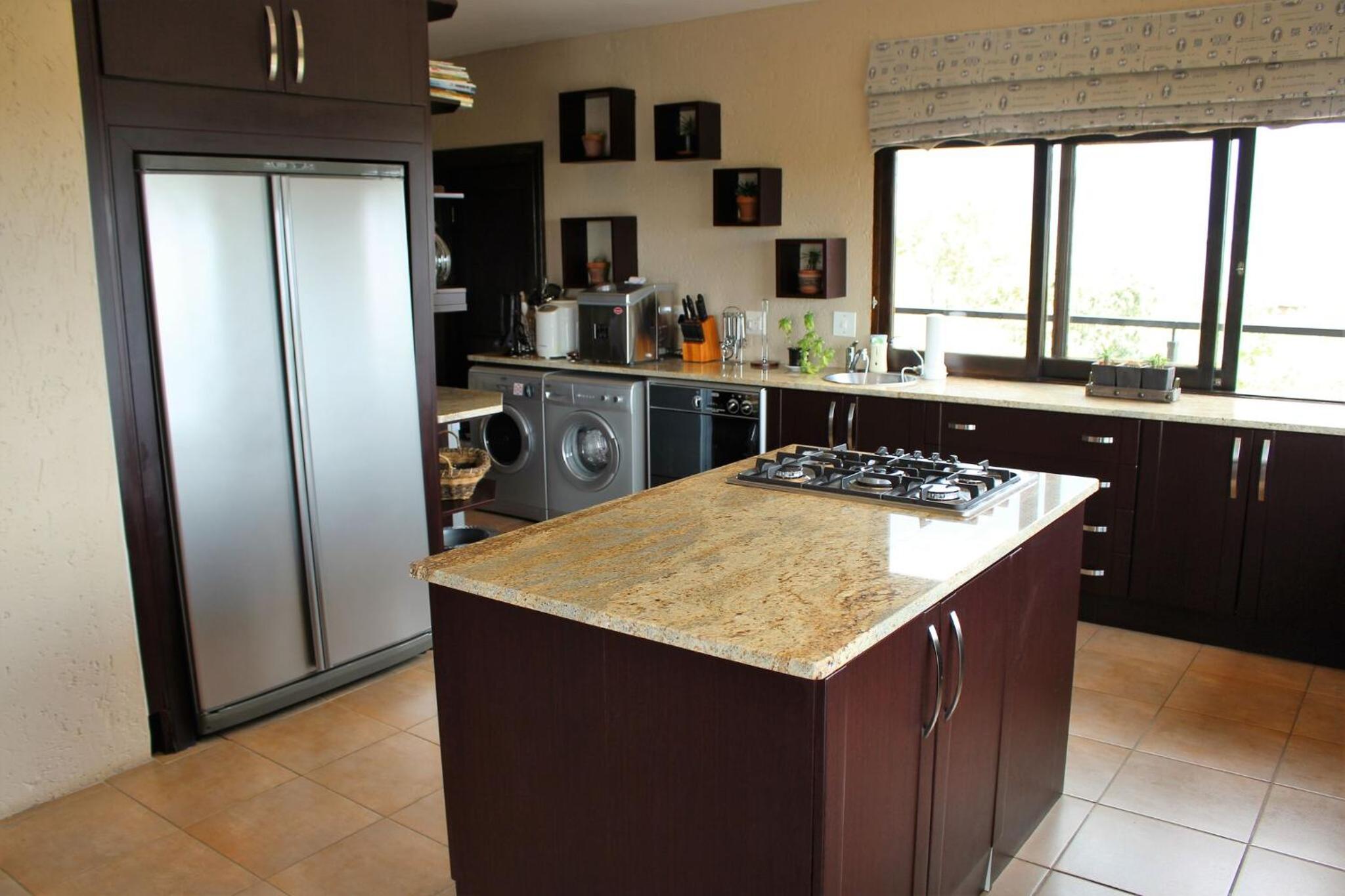 Villa - Photo 4