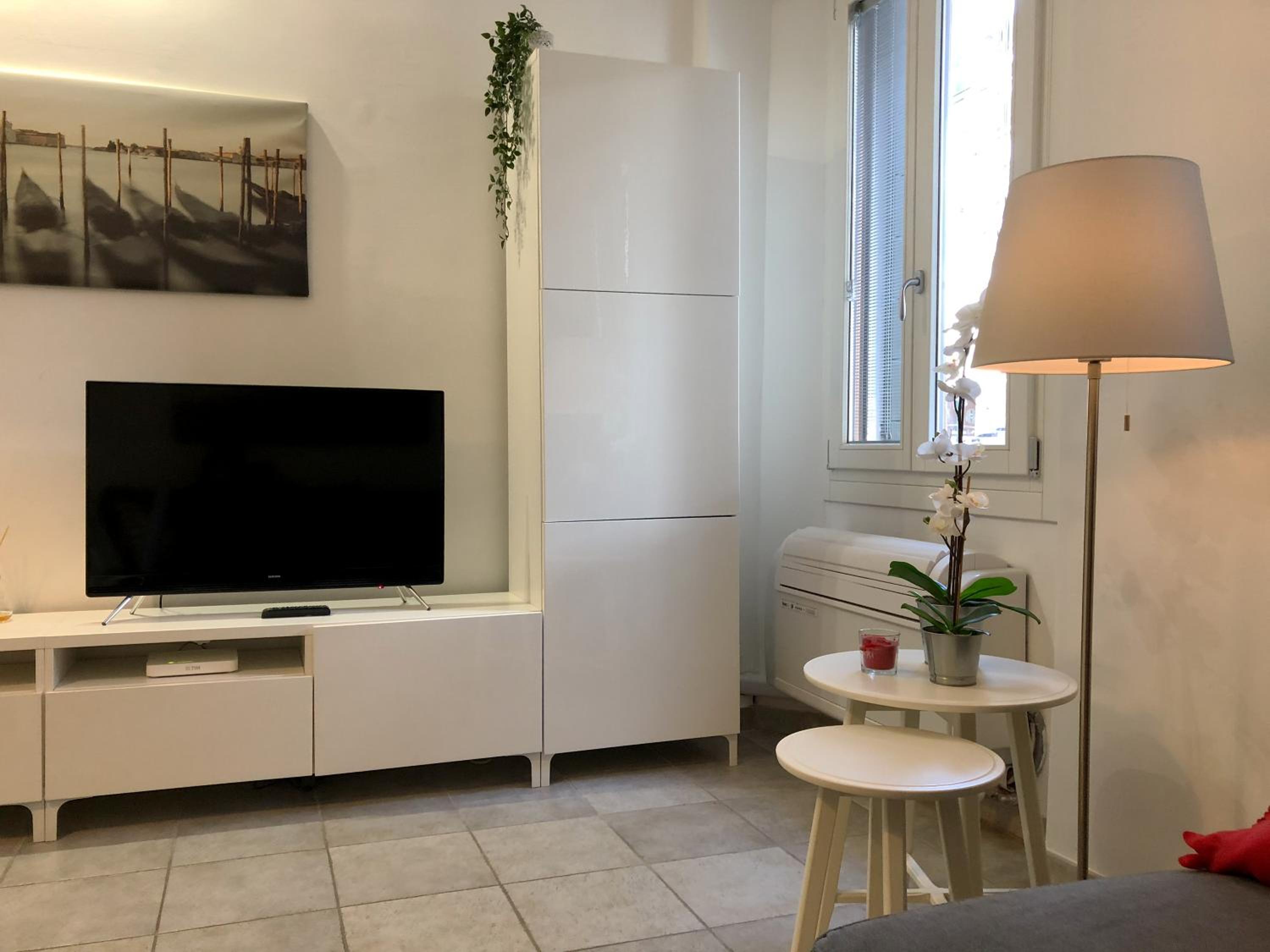 Two-Bedroom Apartment photo 2