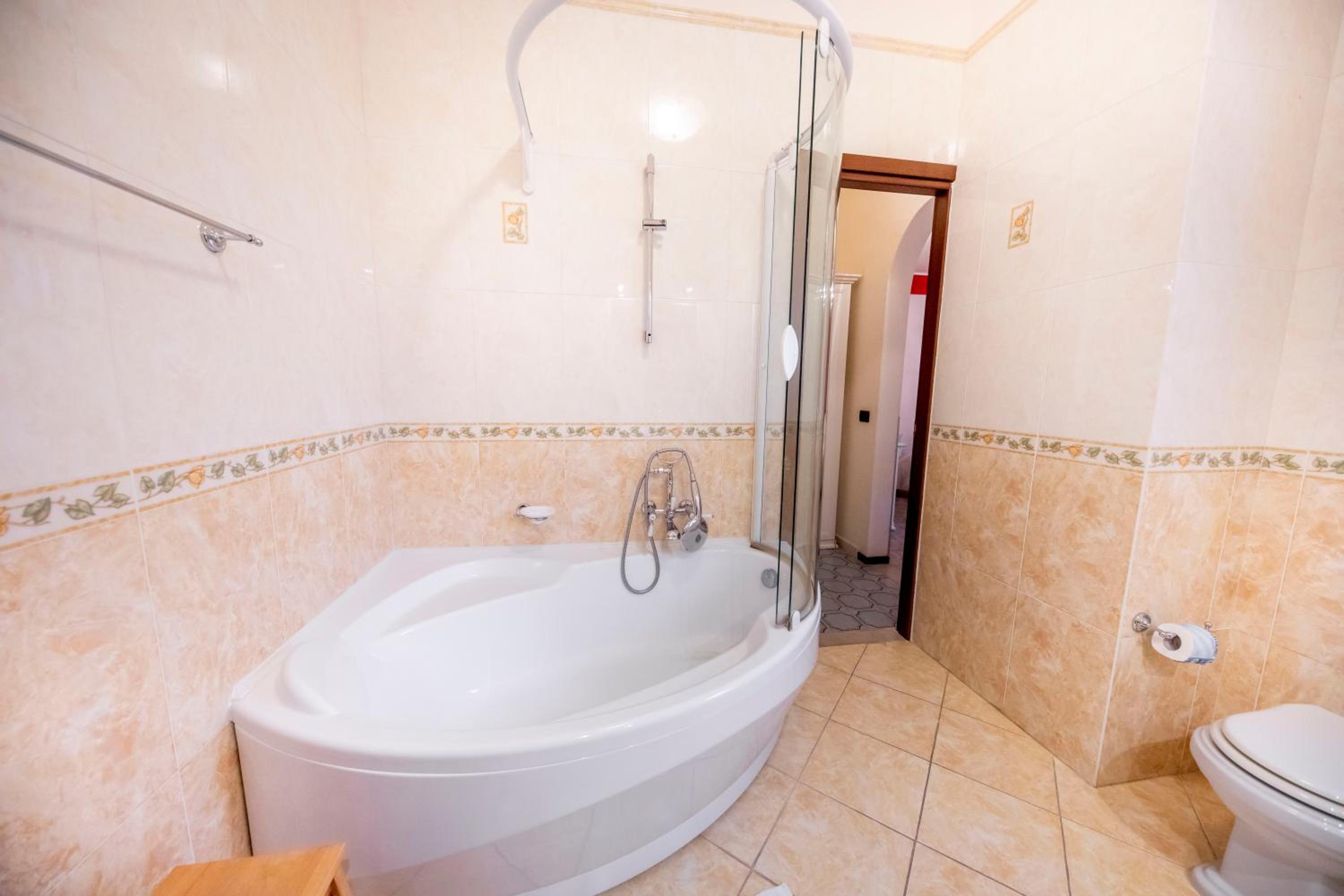 Superior Double Room with Terrace and private bathroom photo 3