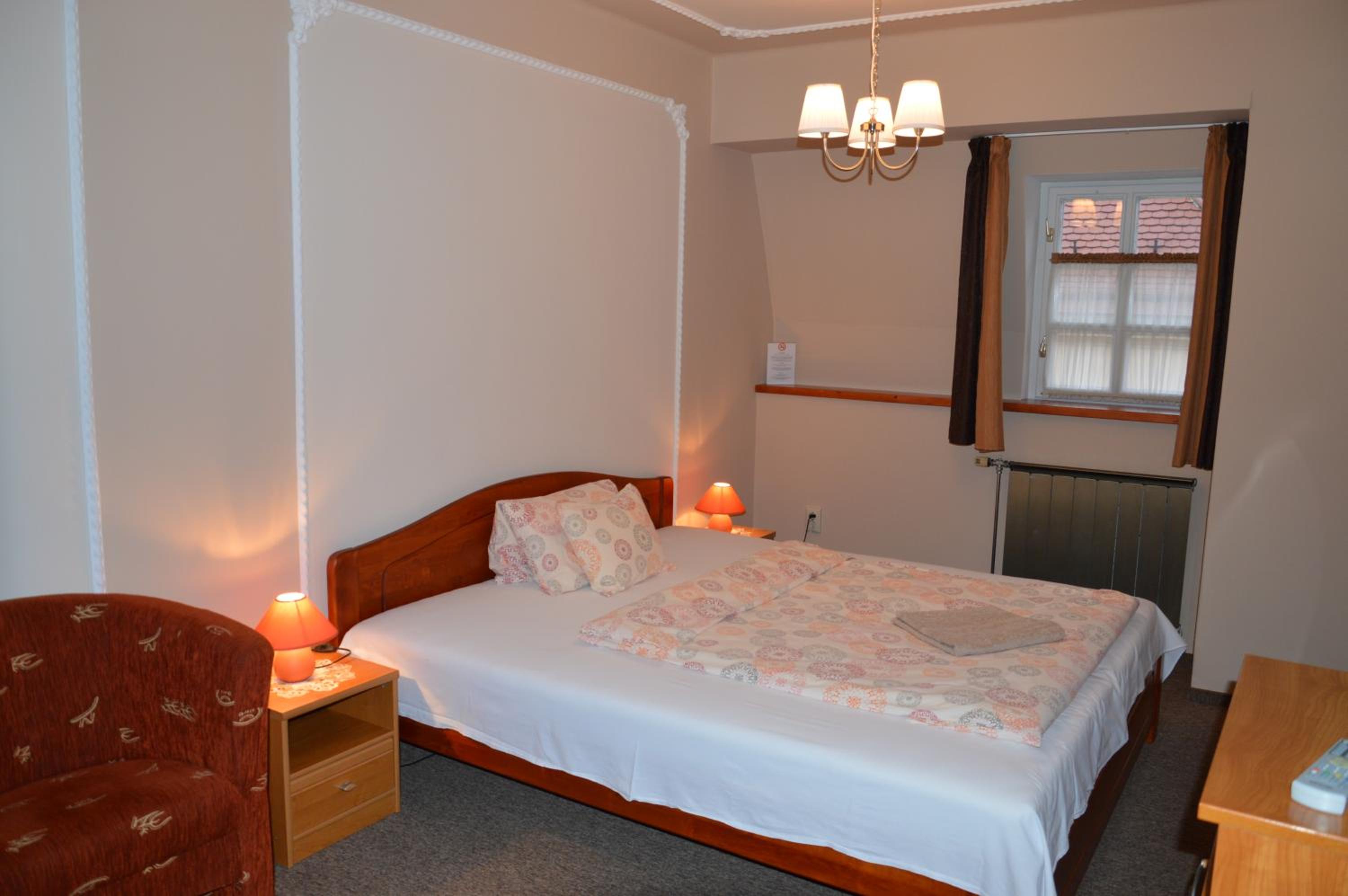 Deluxe Room - Photo 2