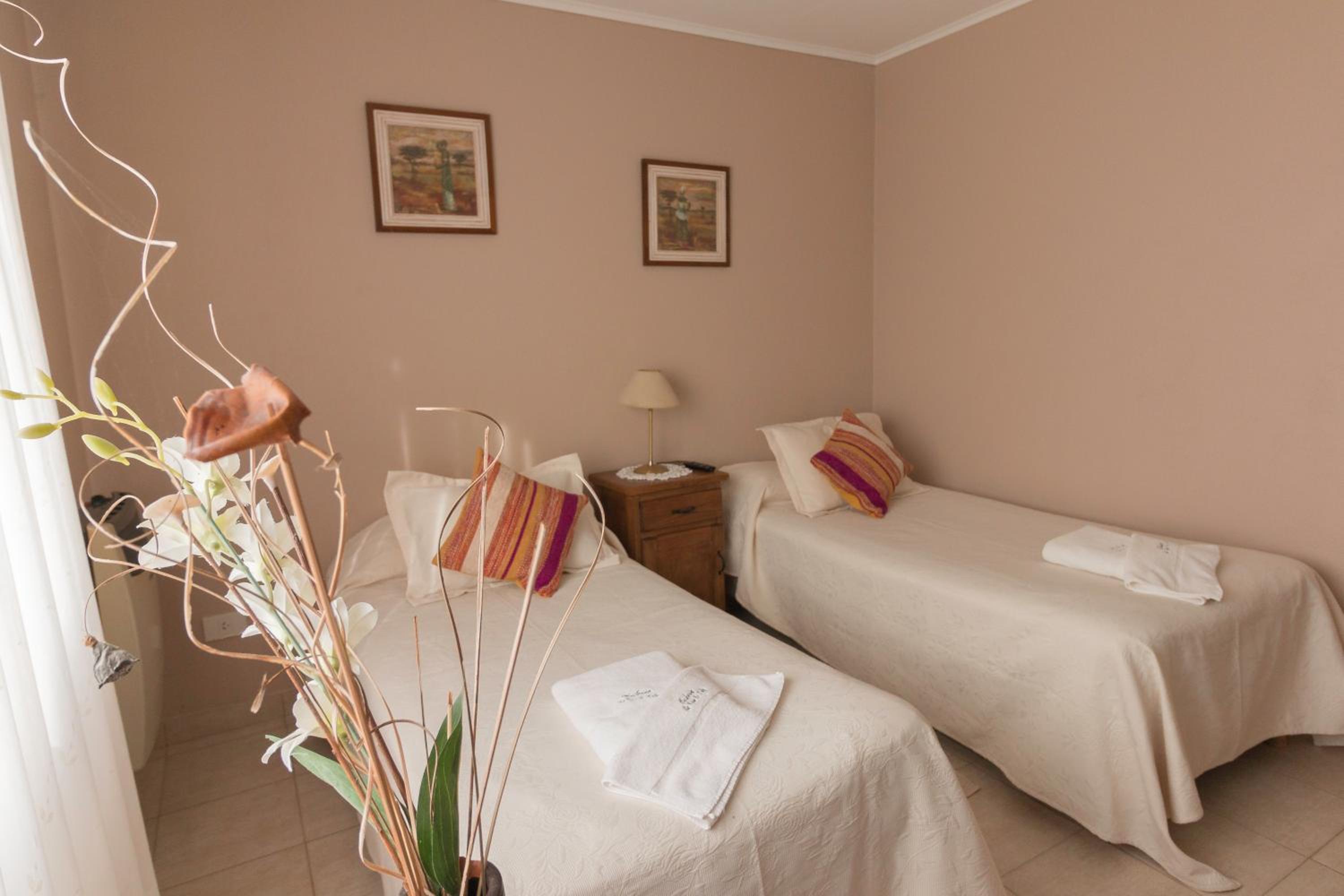 Standard Double or Twin Room photo 2