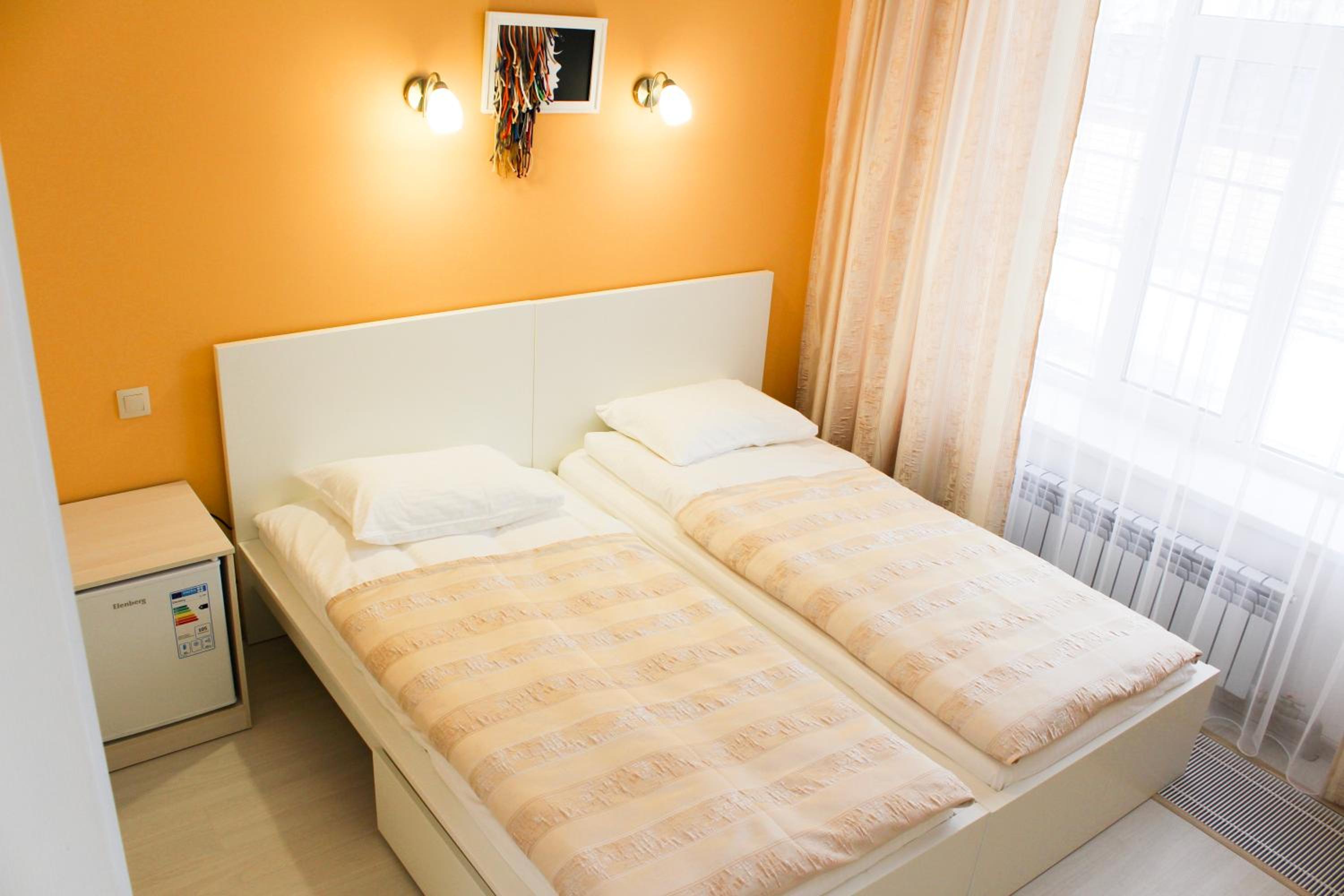 Twin Room with Bathroom