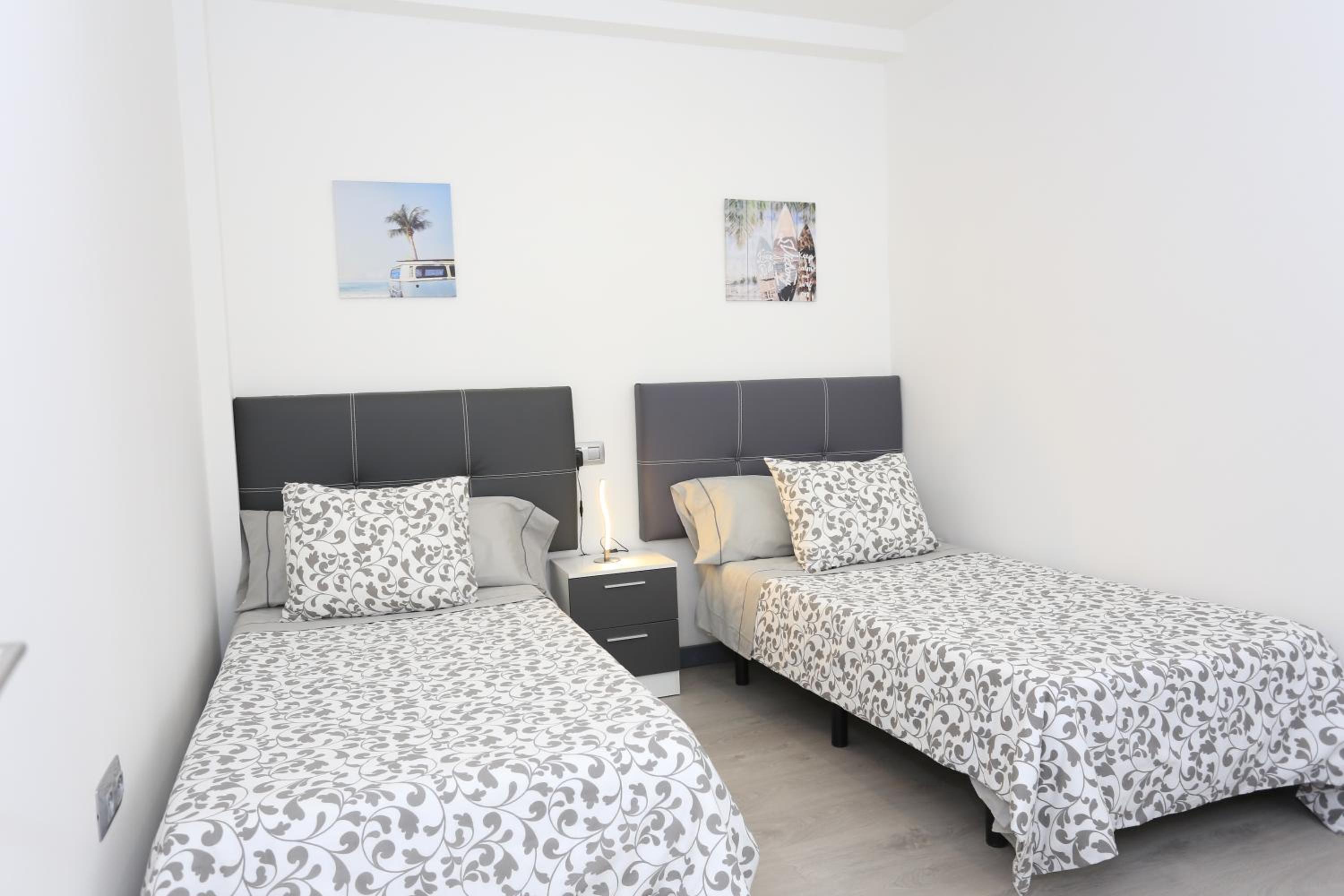Three-Bedroom House photo 3