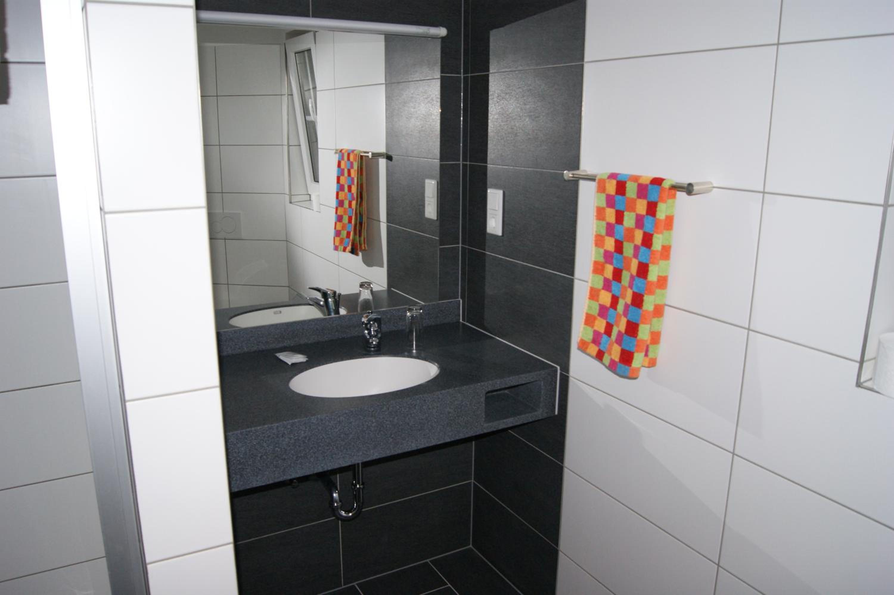 Double Room - Photo 4