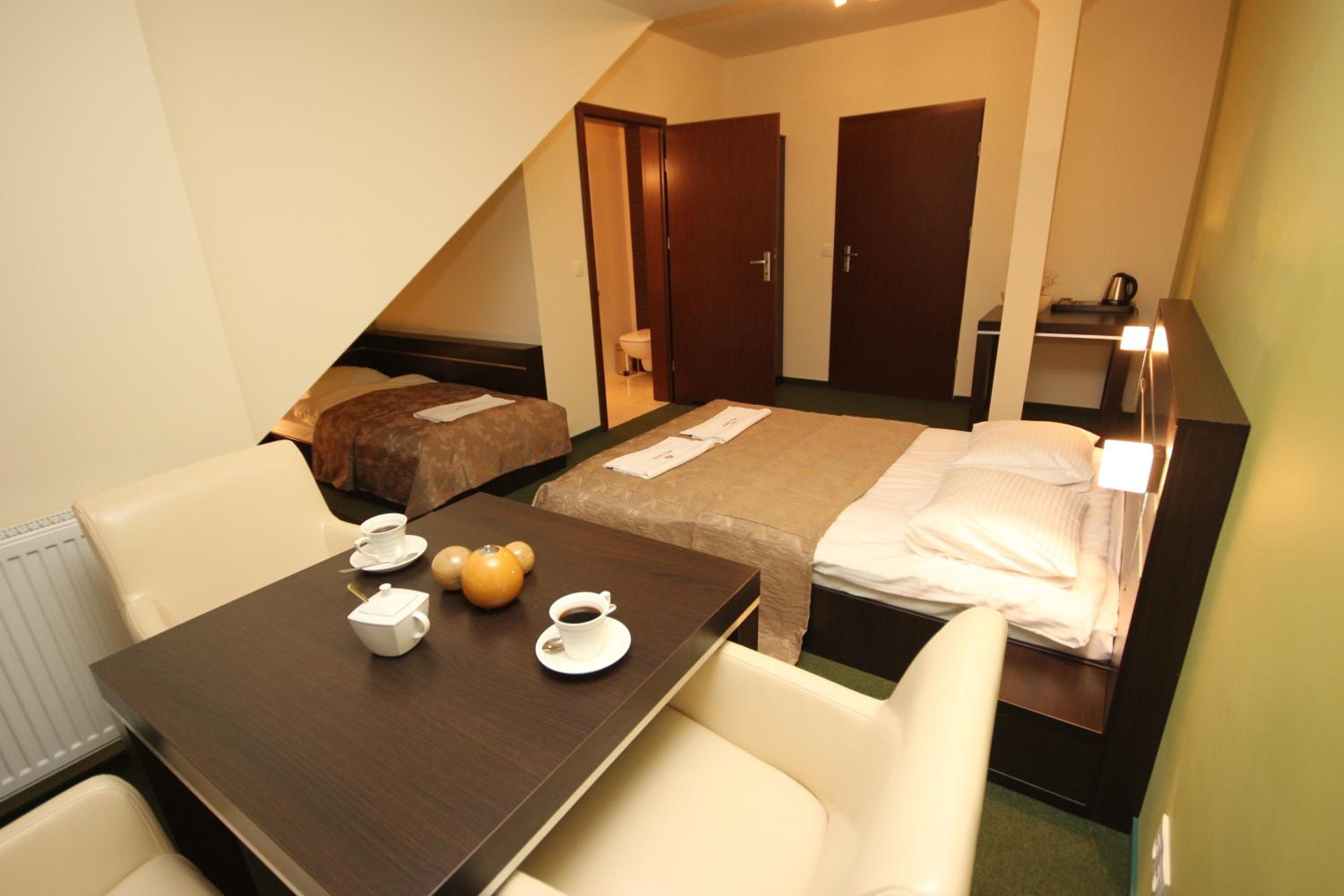 Deluxe Double Room - Photo 3
