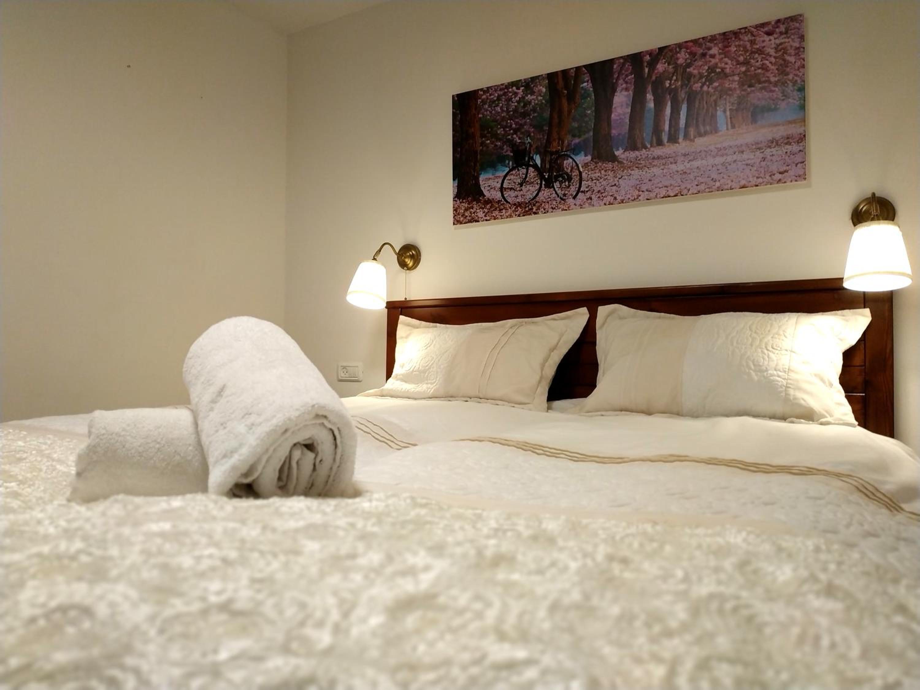 One-Bedroom Suite - Photo 25