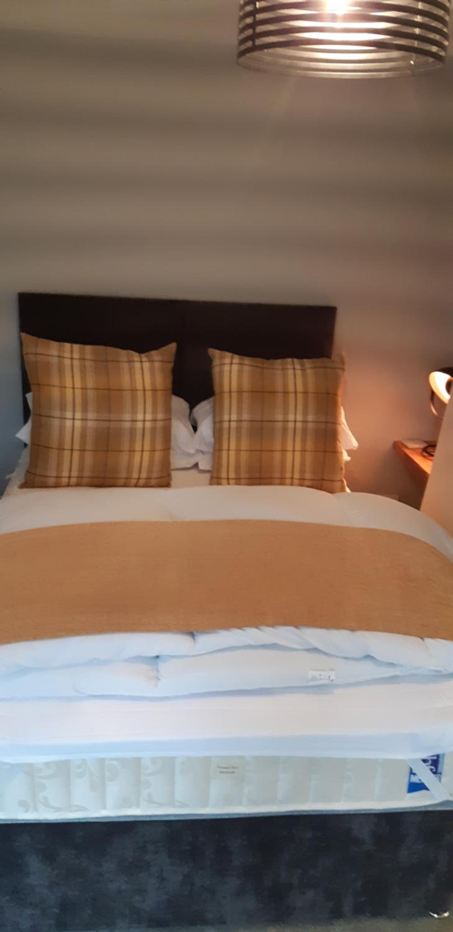 Large Double Room photo 1