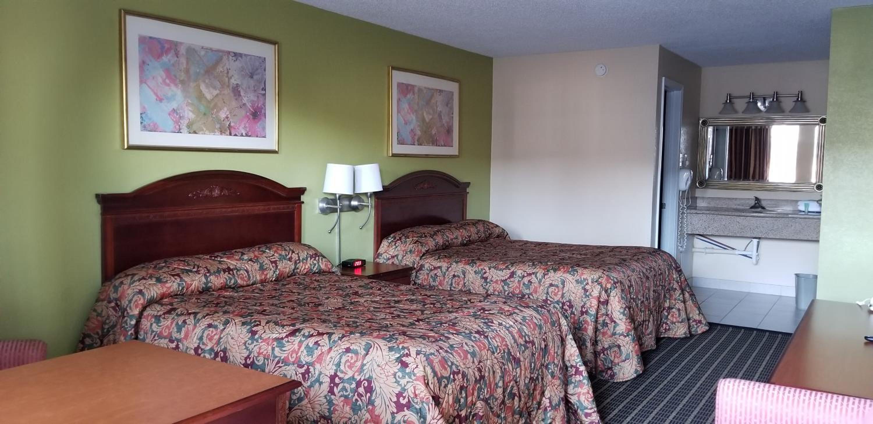 Double Room with Two Double Beds - Non-Smoking - Photo 1