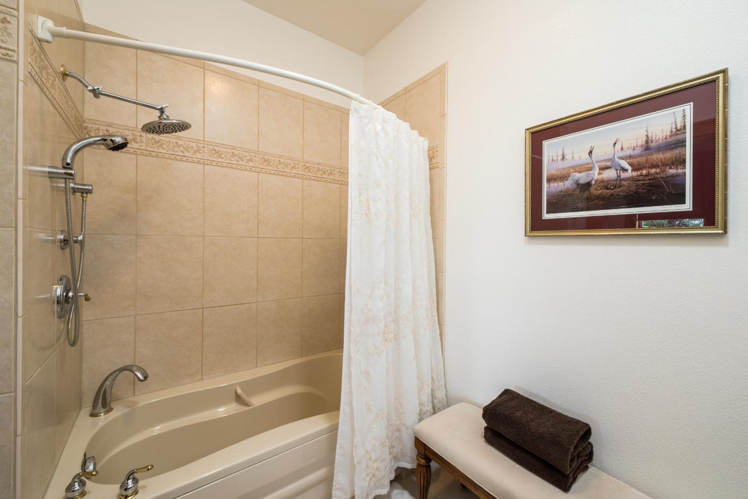 Deluxe Queen Room photo 2
