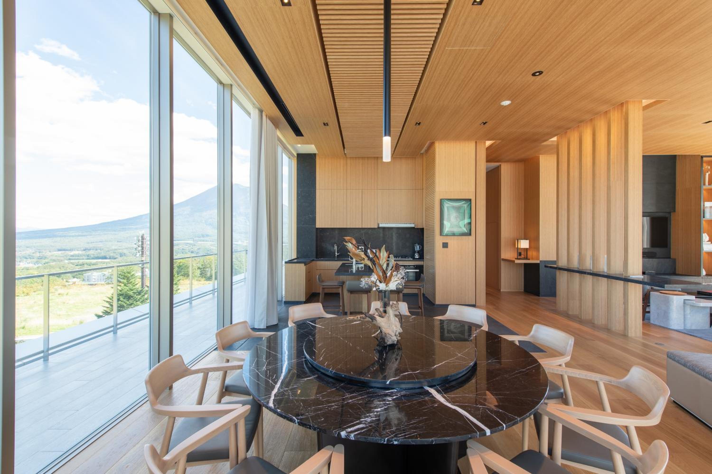 4 Bedroom Penthouse photo 3