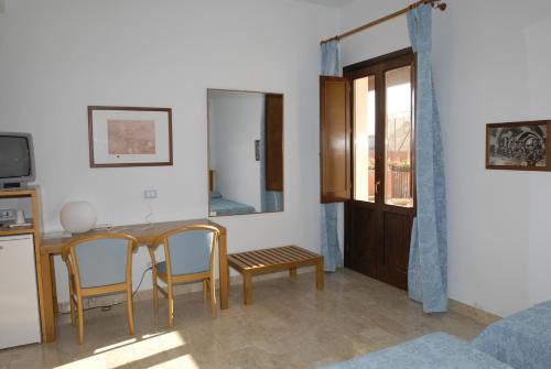 Triple Room photo 3