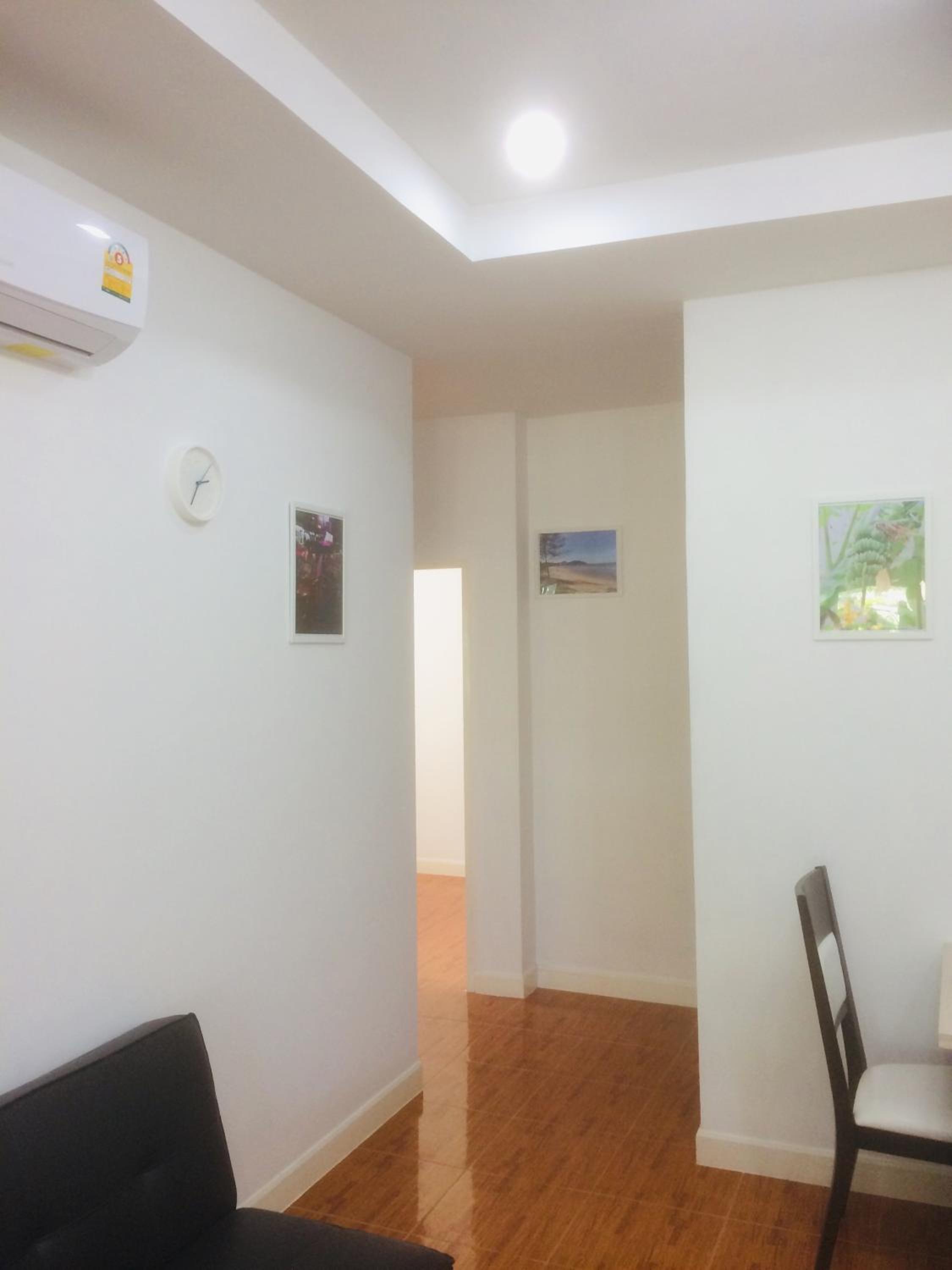 Two-Bedroom Apartment - Photo 12