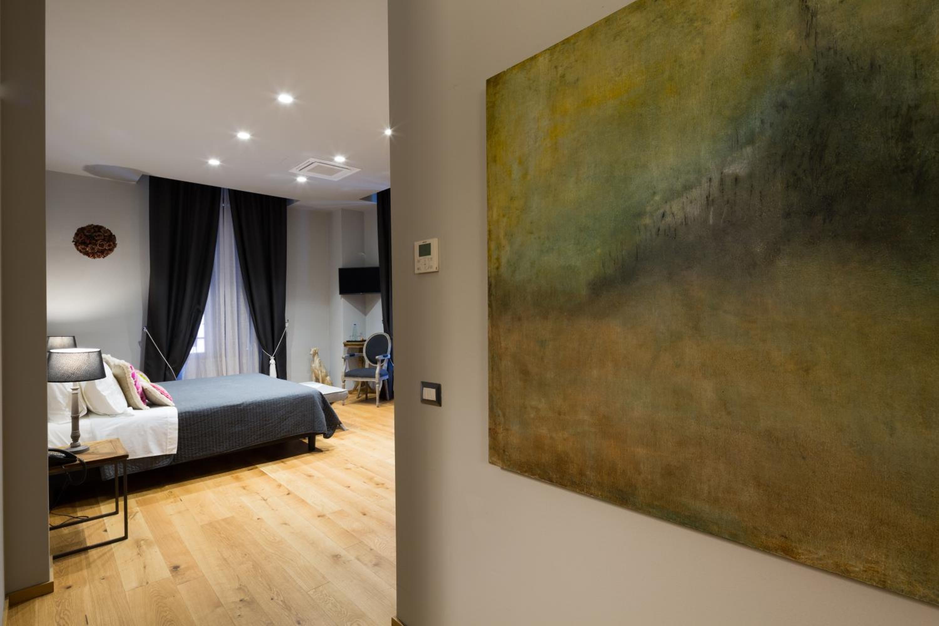 Executive Suite photo 3