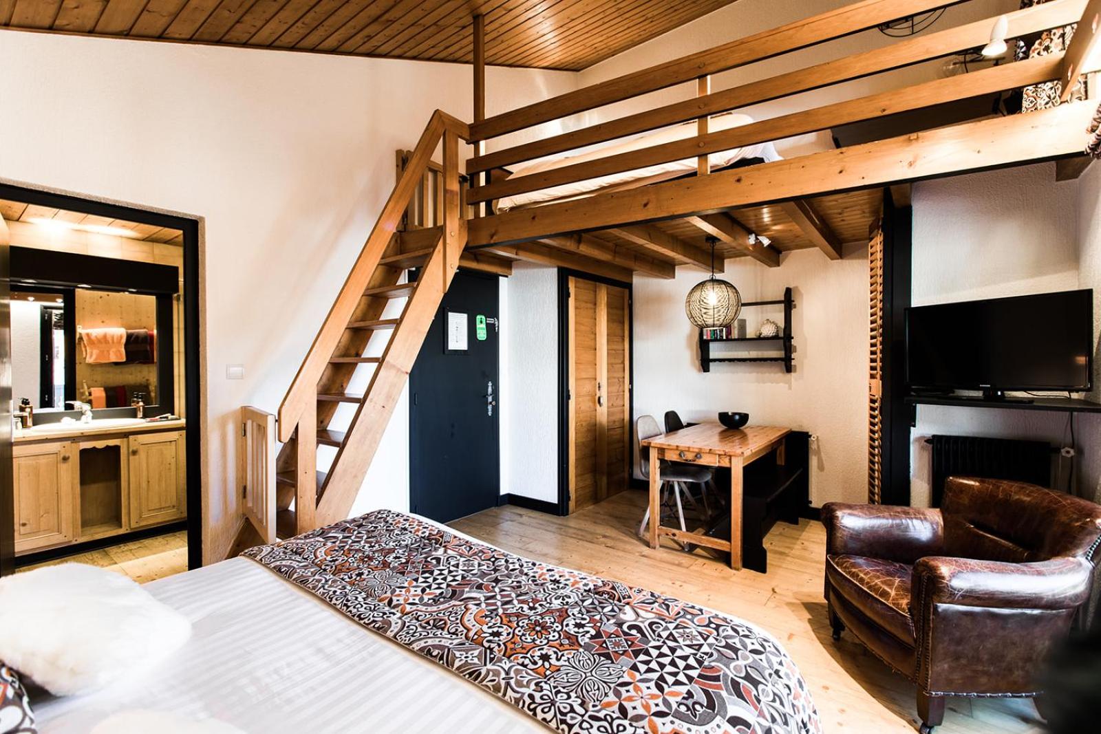Duplex Room L (2 Adults + 2 Children) photo 2