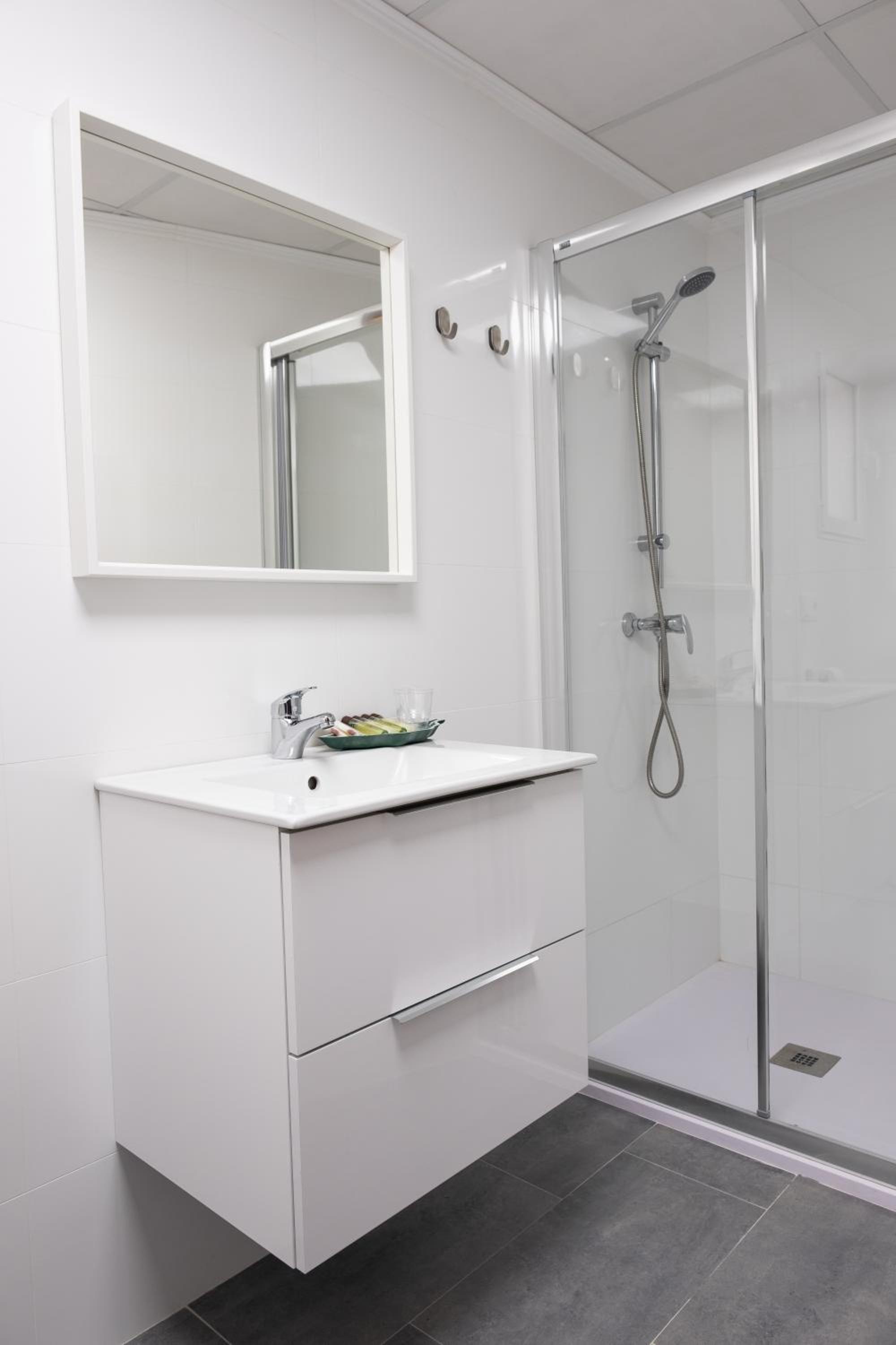 Double Room - Photo 5
