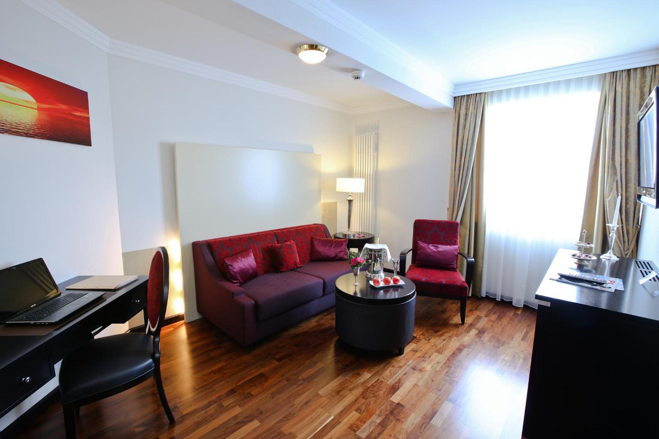 Suite Elstar in the wellness hotel - Photo 2