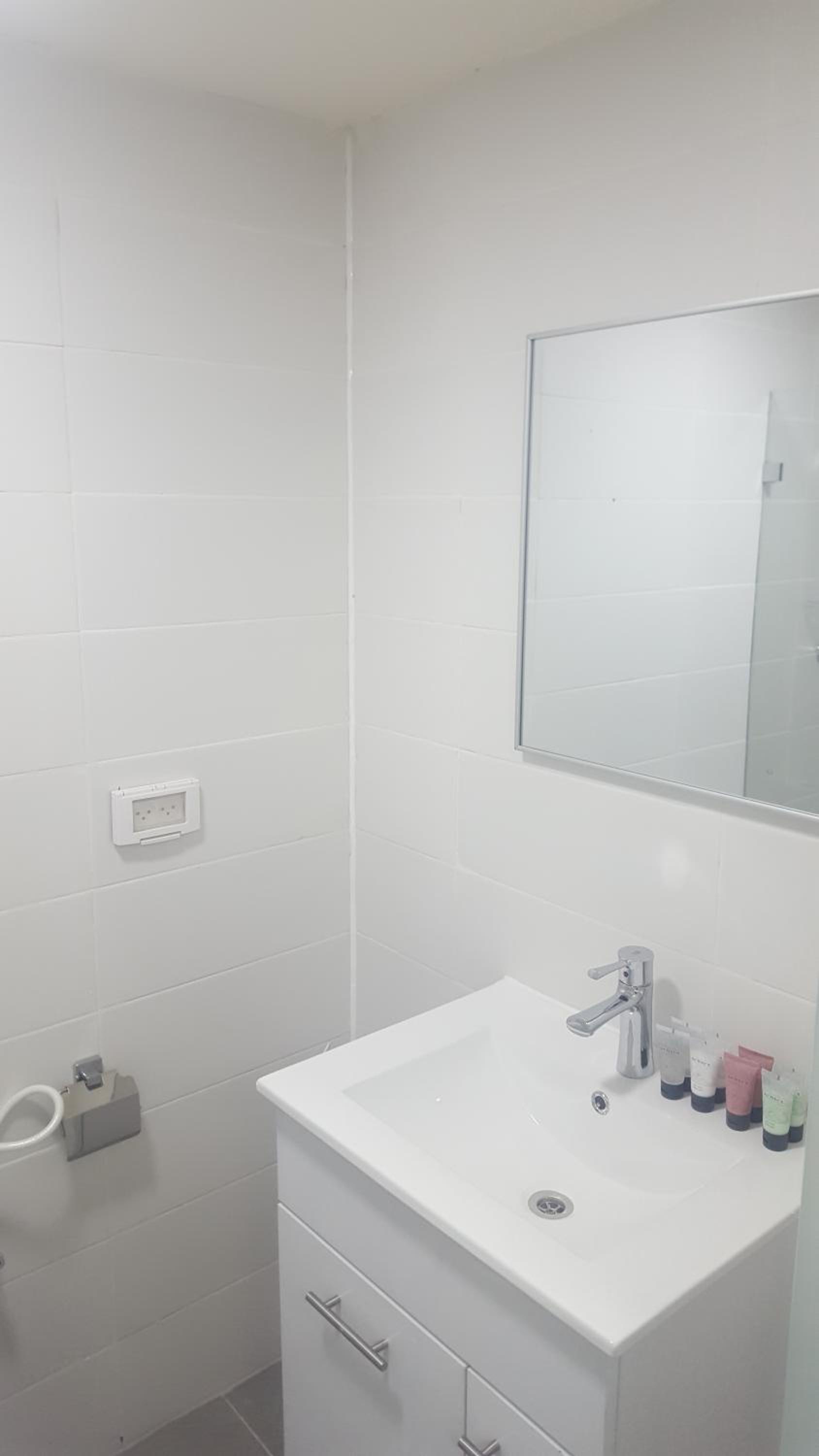 Economy Double or Twin Room photo 2