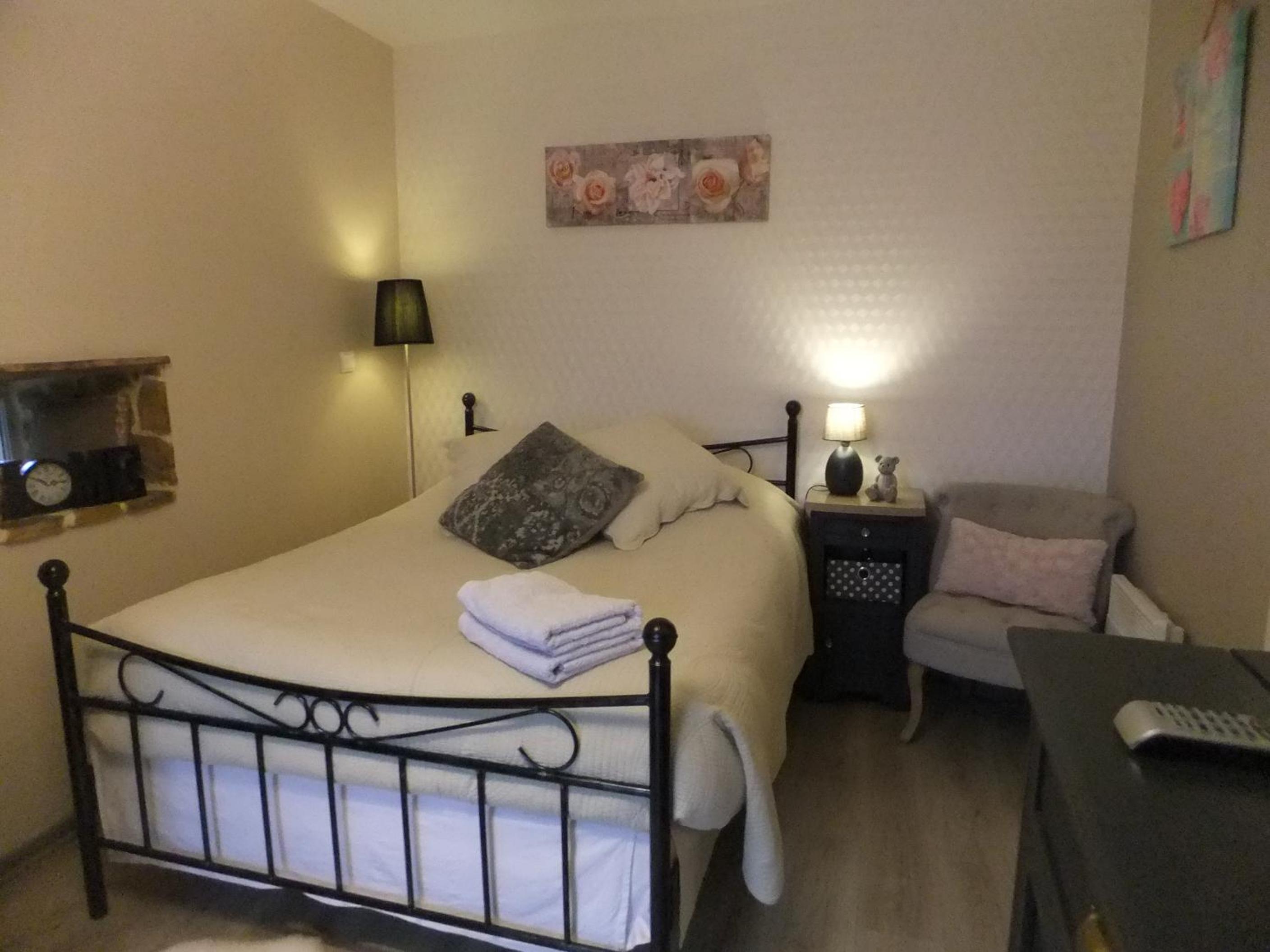 Double Room with Terrace - Photo 7