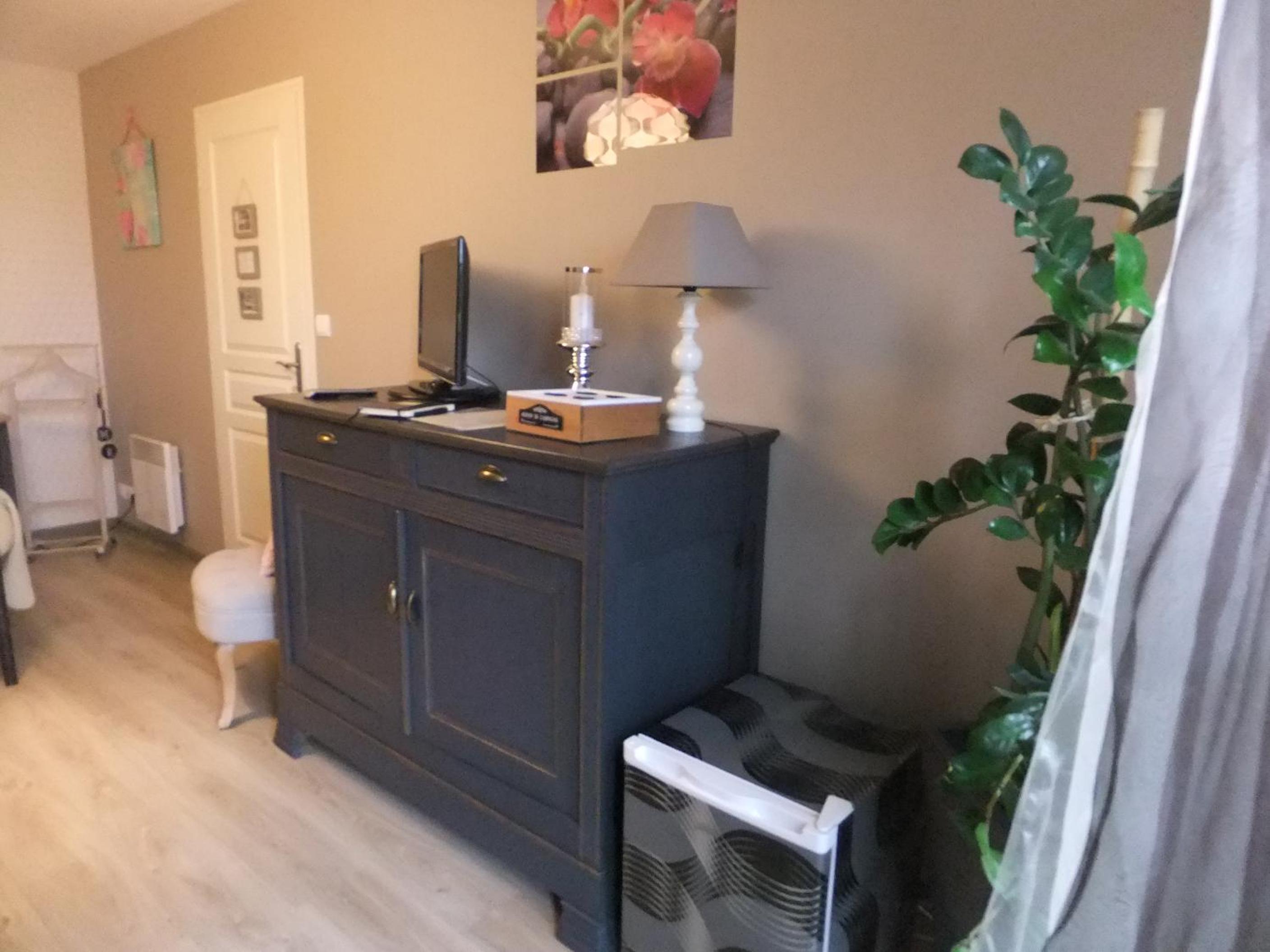 Double Room with Terrace - Photo 2