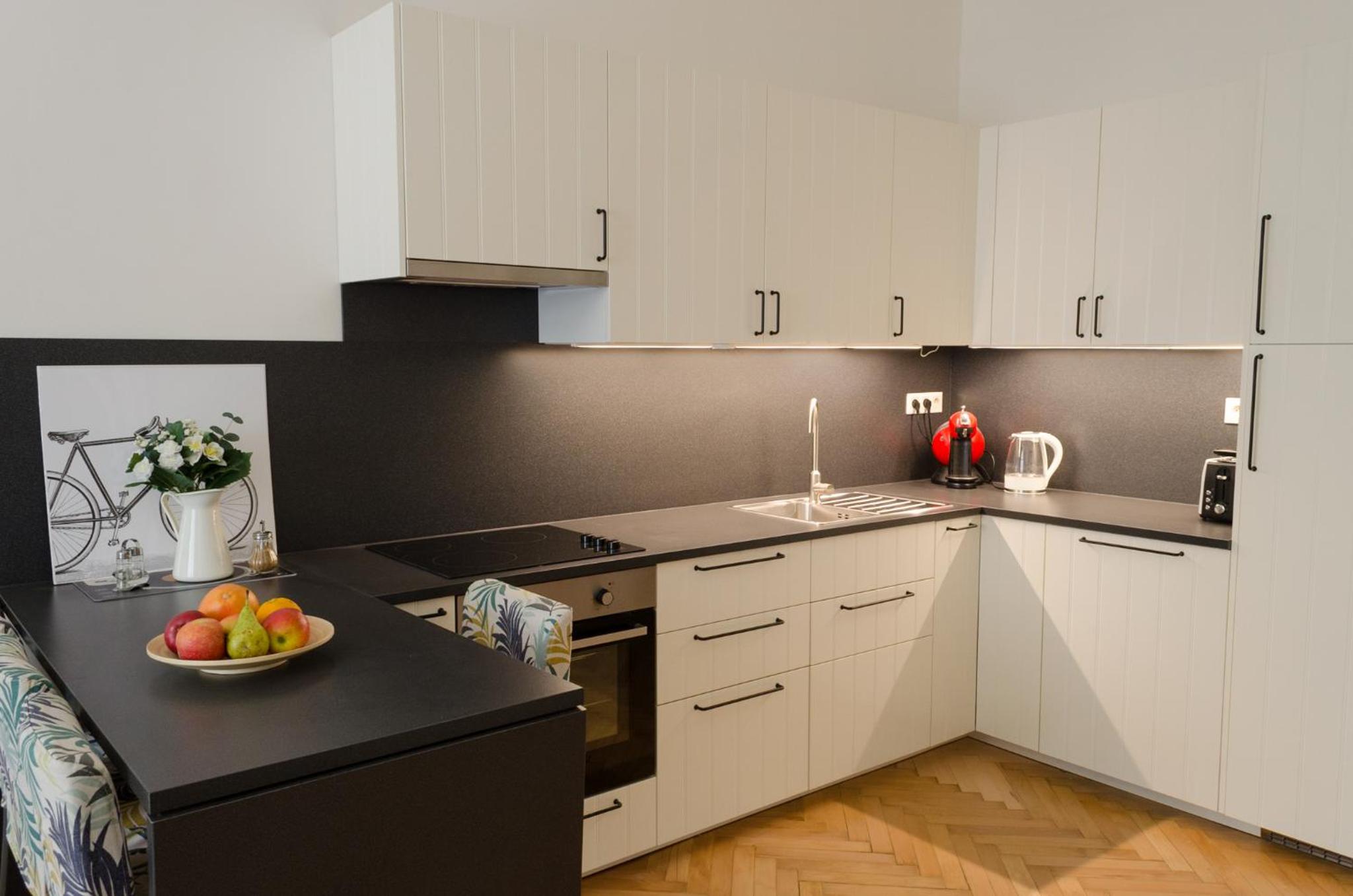 Apartment - Photo 3