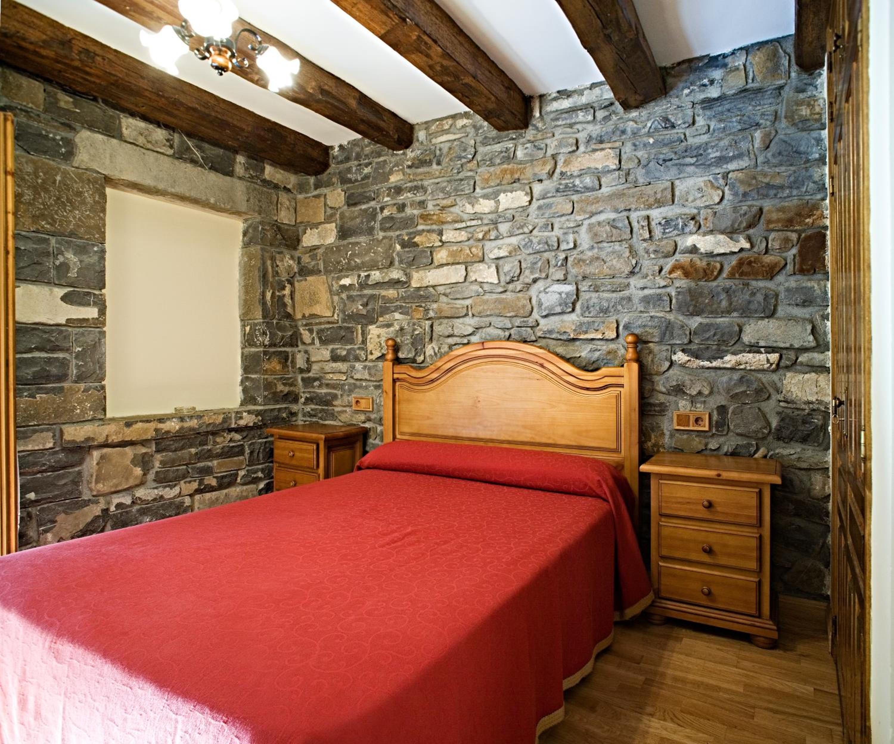 Two-Bedroom Apartment with Balcony photo 3