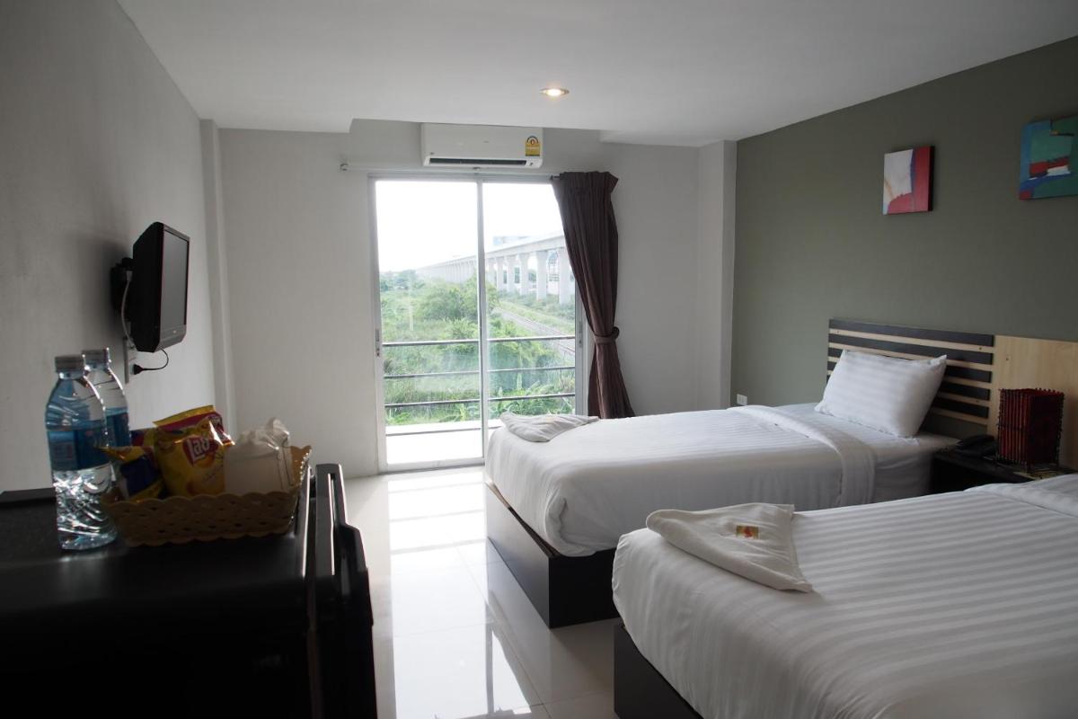 Superior Double or Twin Room - Round Trip Transfer photo 3