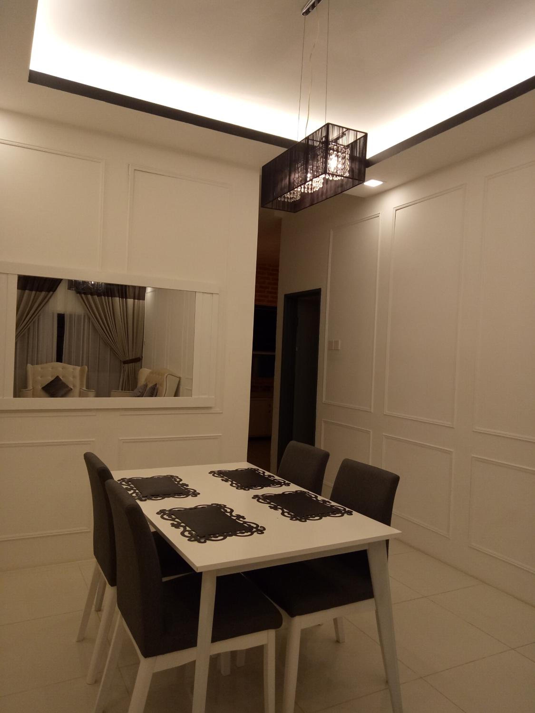 Three-Bedroom Apartment - Photo 16